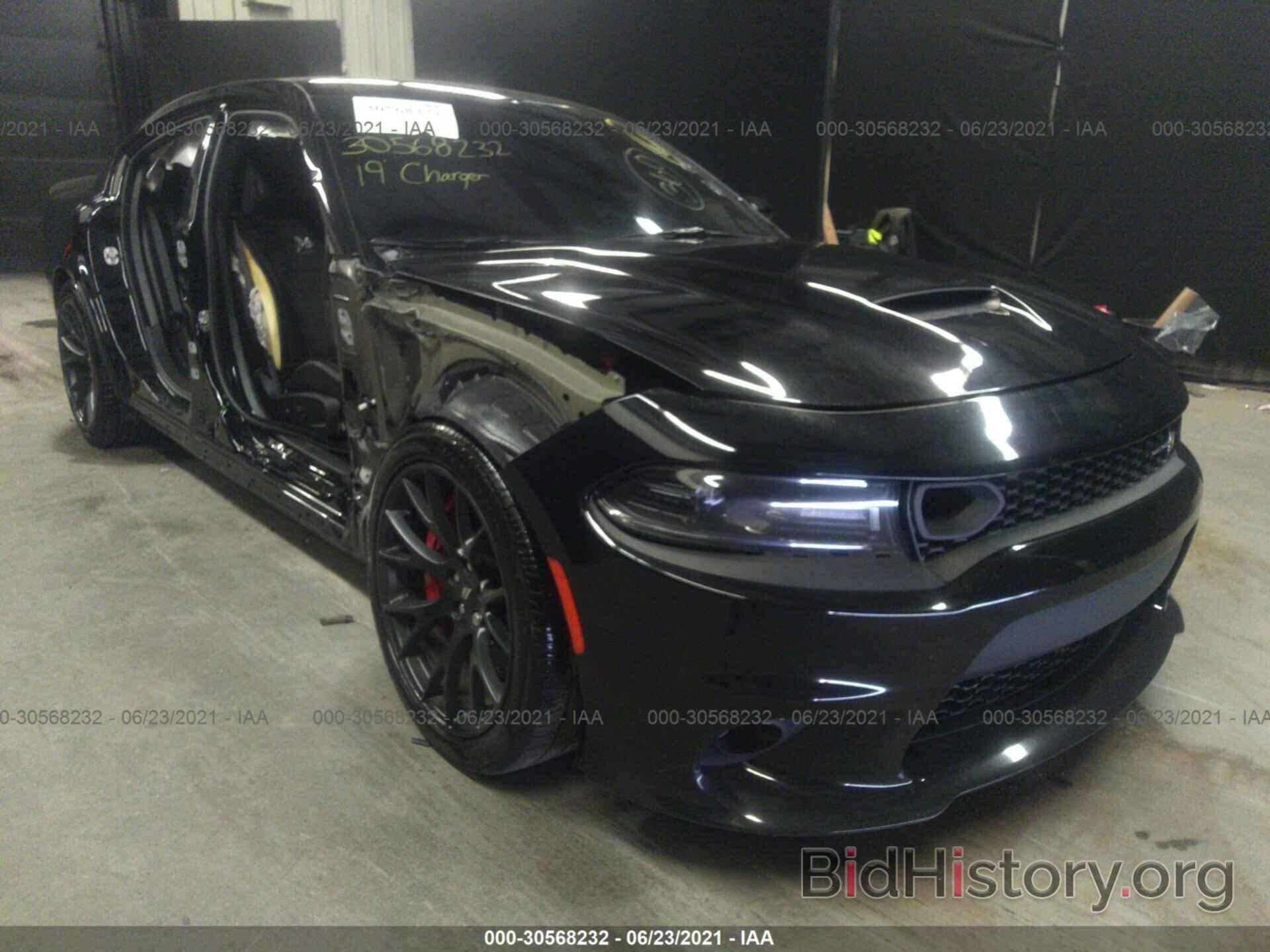 Photo 2C3CDXGJ1KH556782 - DODGE CHARGER 2019