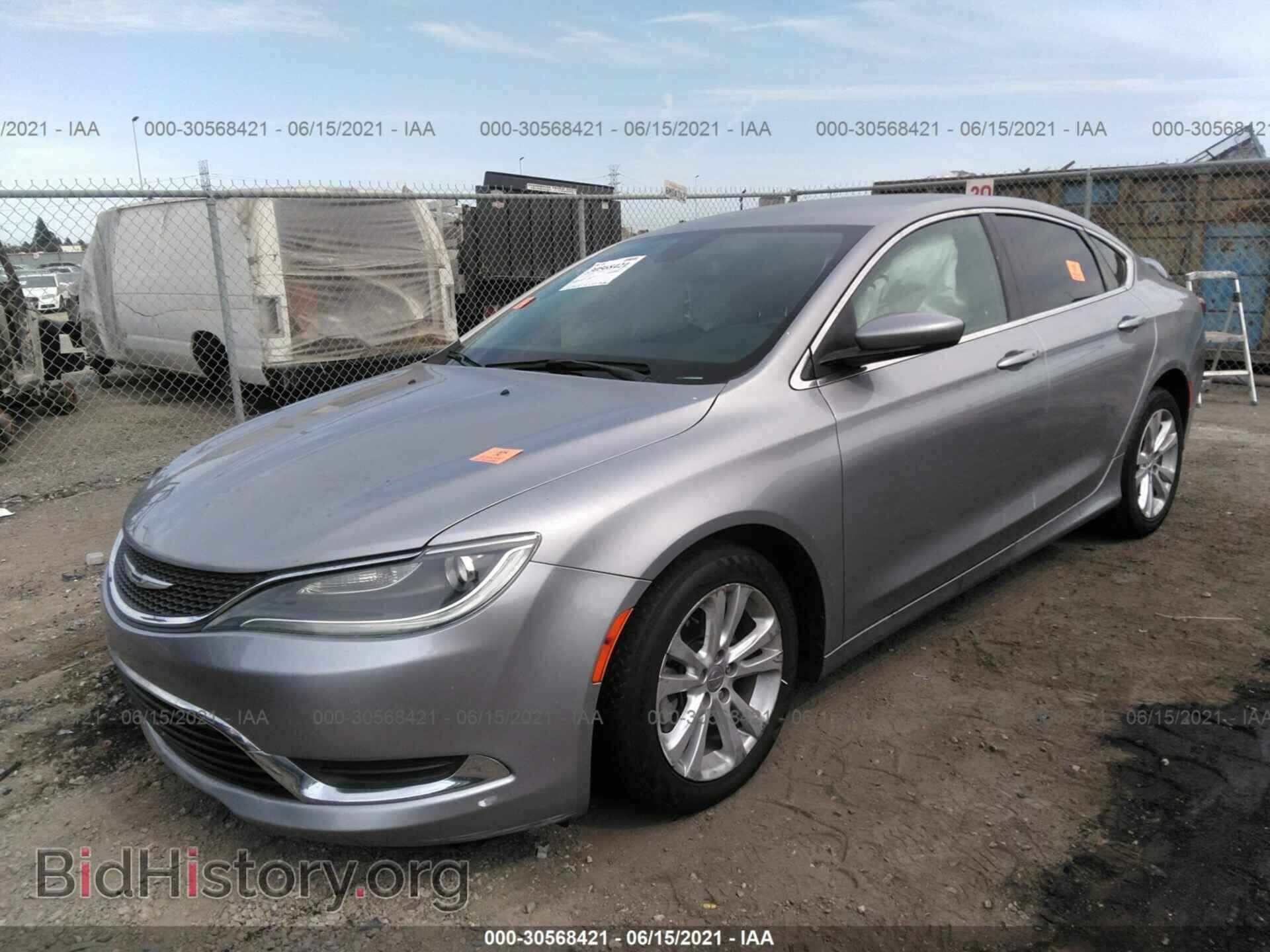 2015 CHRYSLER 200 - VIN: 1C3CCCAB0FN604430 - Фото 2