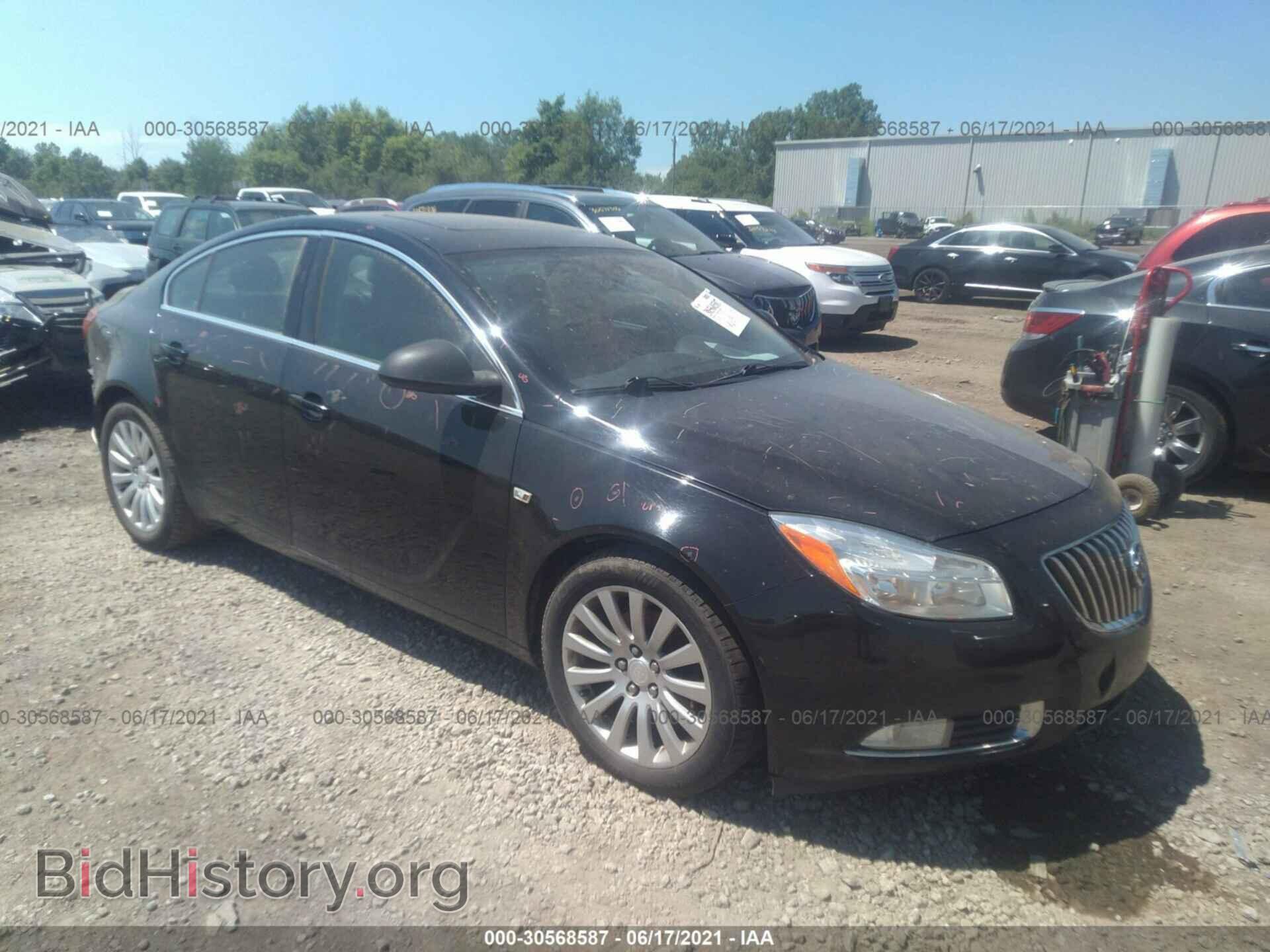 Photo 2G4GW5EV3B9187947 - BUICK REGAL 2011