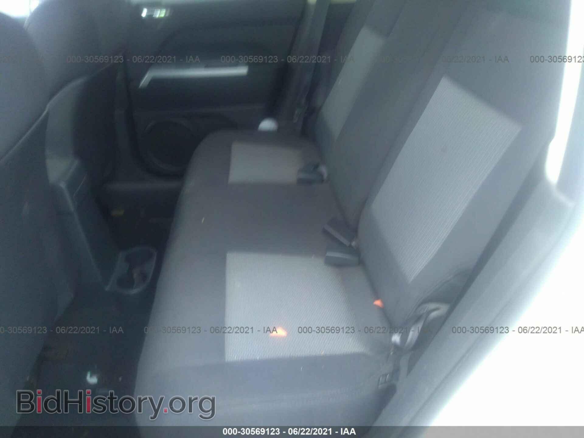 2008 JEEP COMPASS - VIN: 1J8FF47W98D734823 - Фото 8