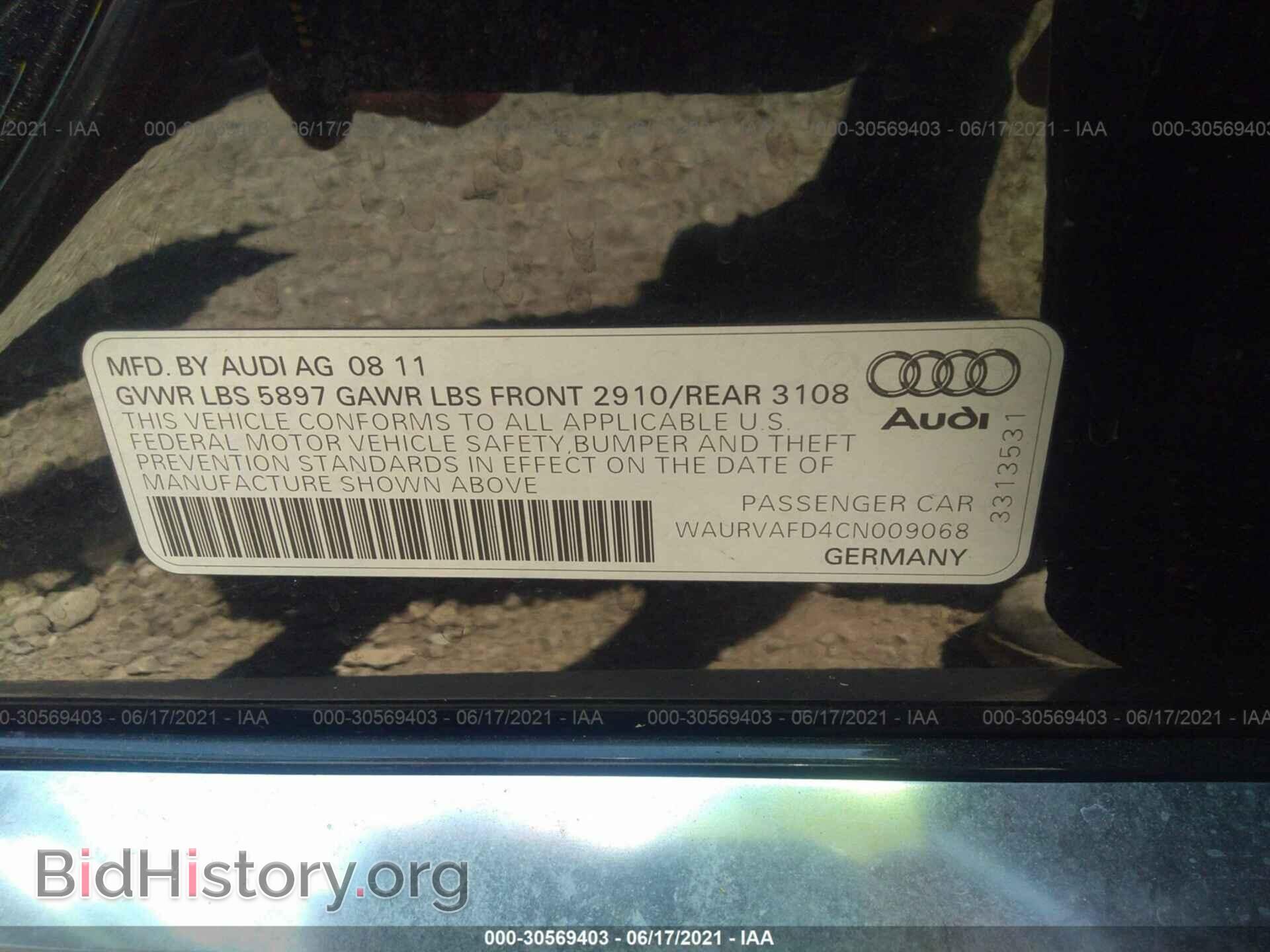 2012 AUDI A8 L - VIN: WAURVAFD4CN009068 - Фото 9