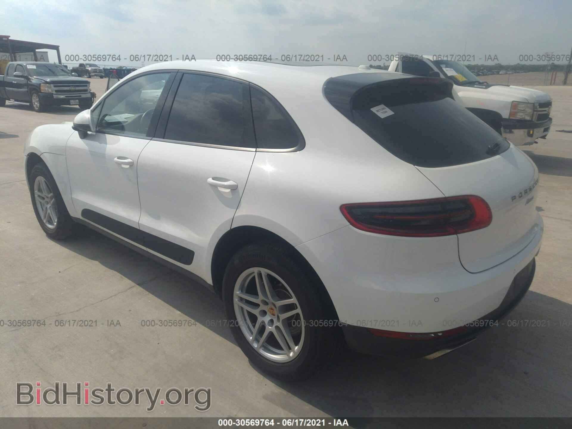 2017 PORSCHE MACAN - VIN: WP1AA2A52HLB08085 - Photo 3