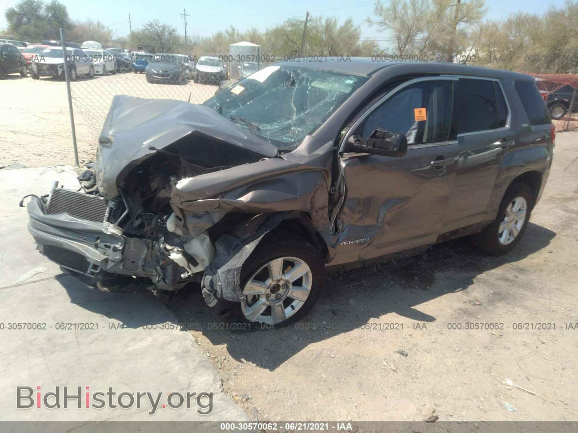 2011 GMC TERRAIN - VIN: 2CTALMEC2B6420864 - Фото 2