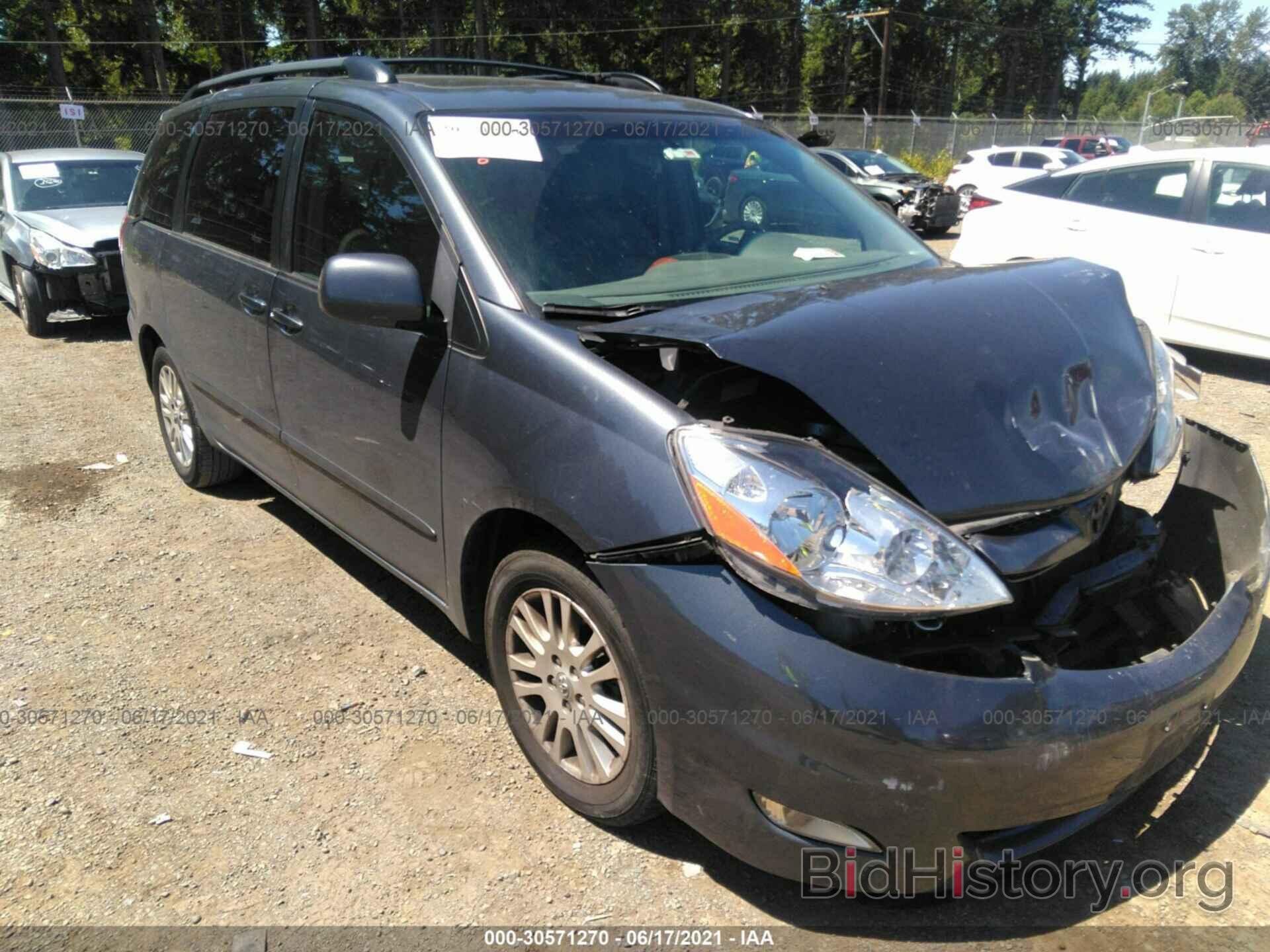 Фотография 5TDYK4CC7AS322868 - TOYOTA SIENNA 2010