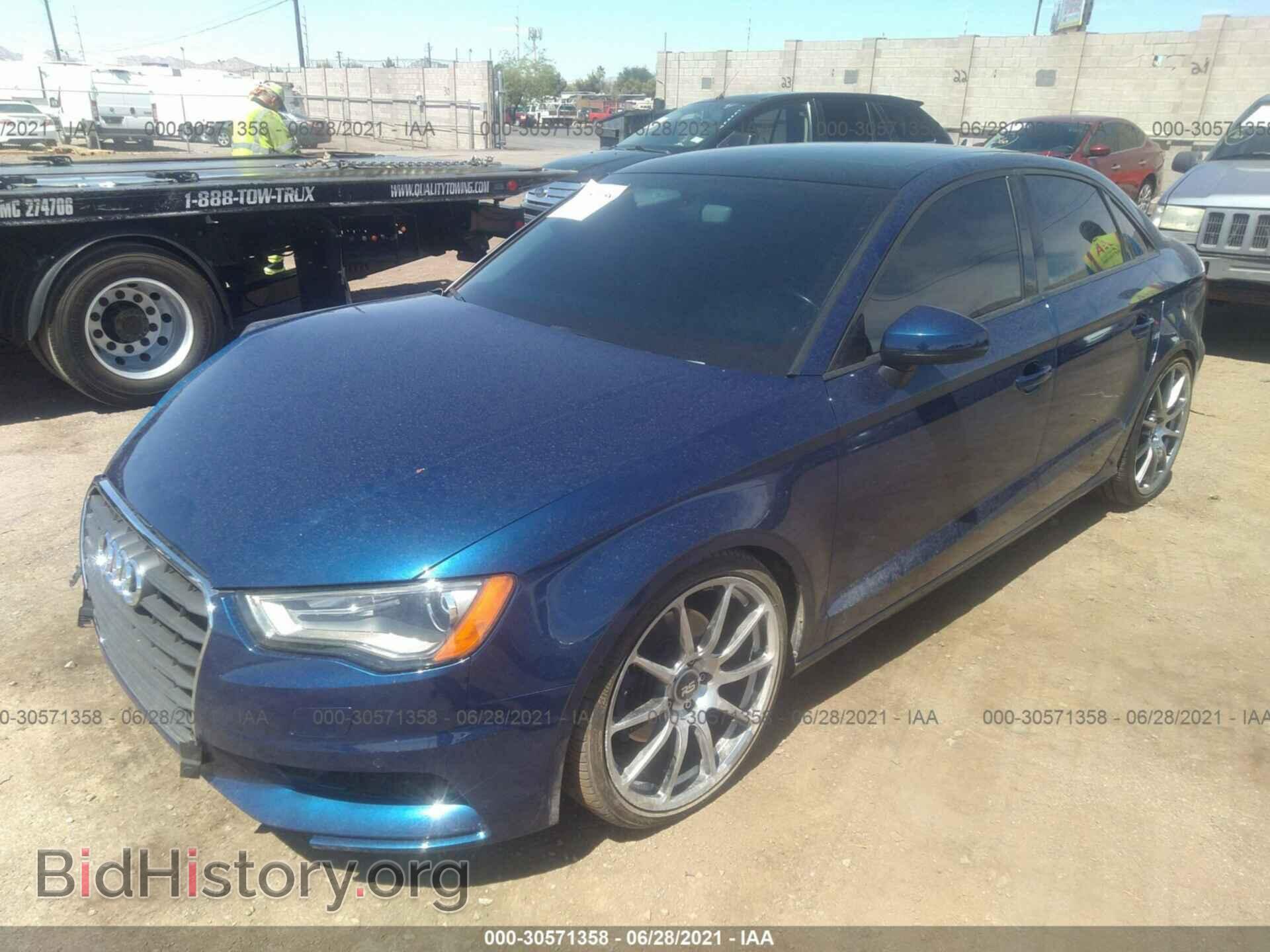 2016 AUDI A3 - VIN: WAUA7GFF5G1024221 - Фото 2
