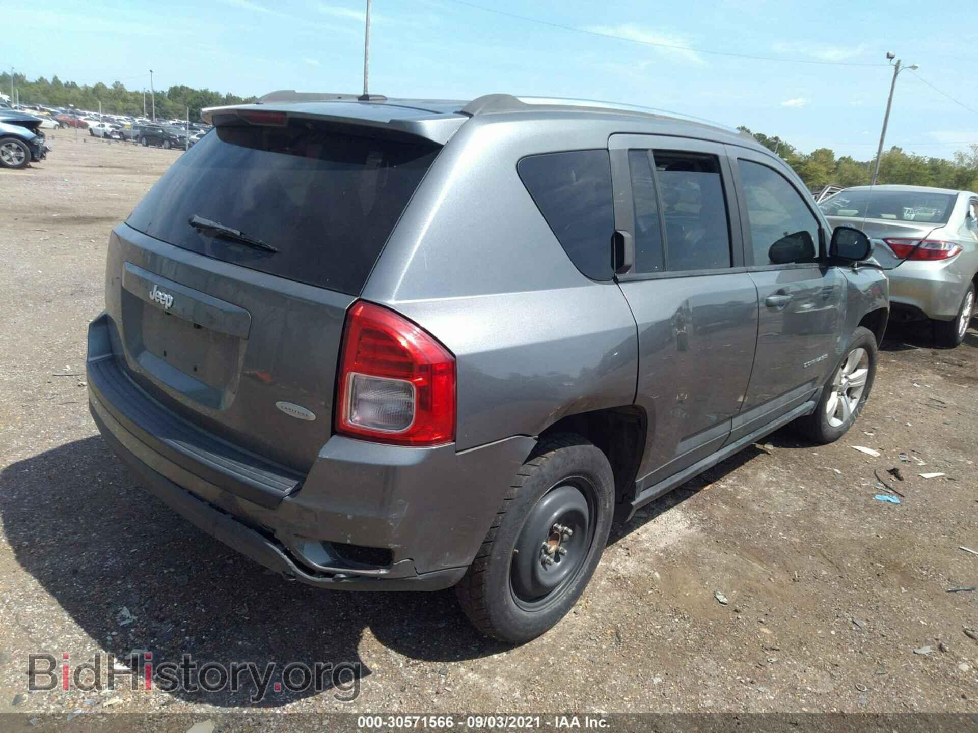 2012 JEEP COMPASS - VIN: 1C4NJCEB0CD623274 - Photo 4