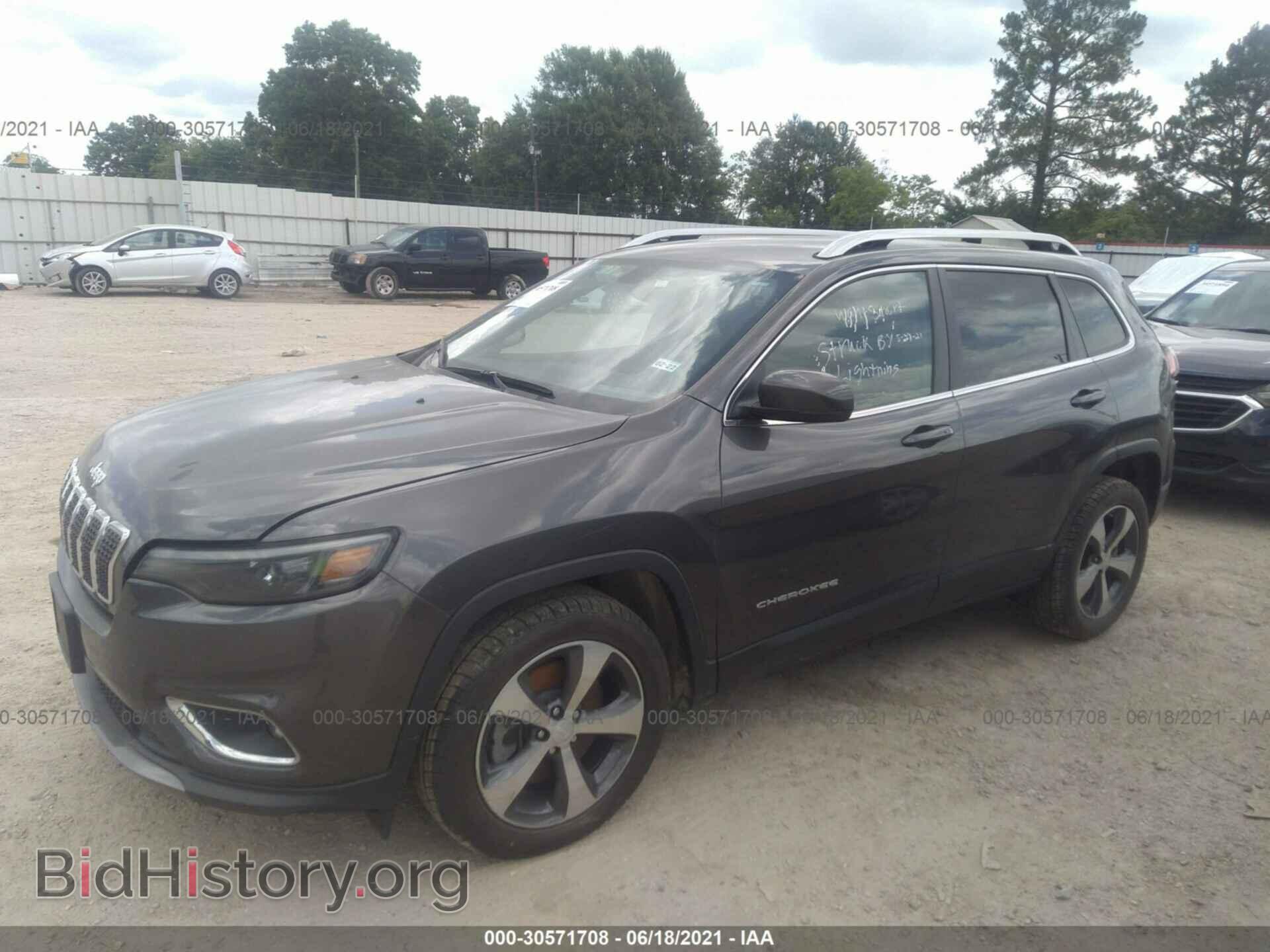 2019 JEEP CHEROKEE - VIN: 1C4PJLDB2KD416118 - Фото 2