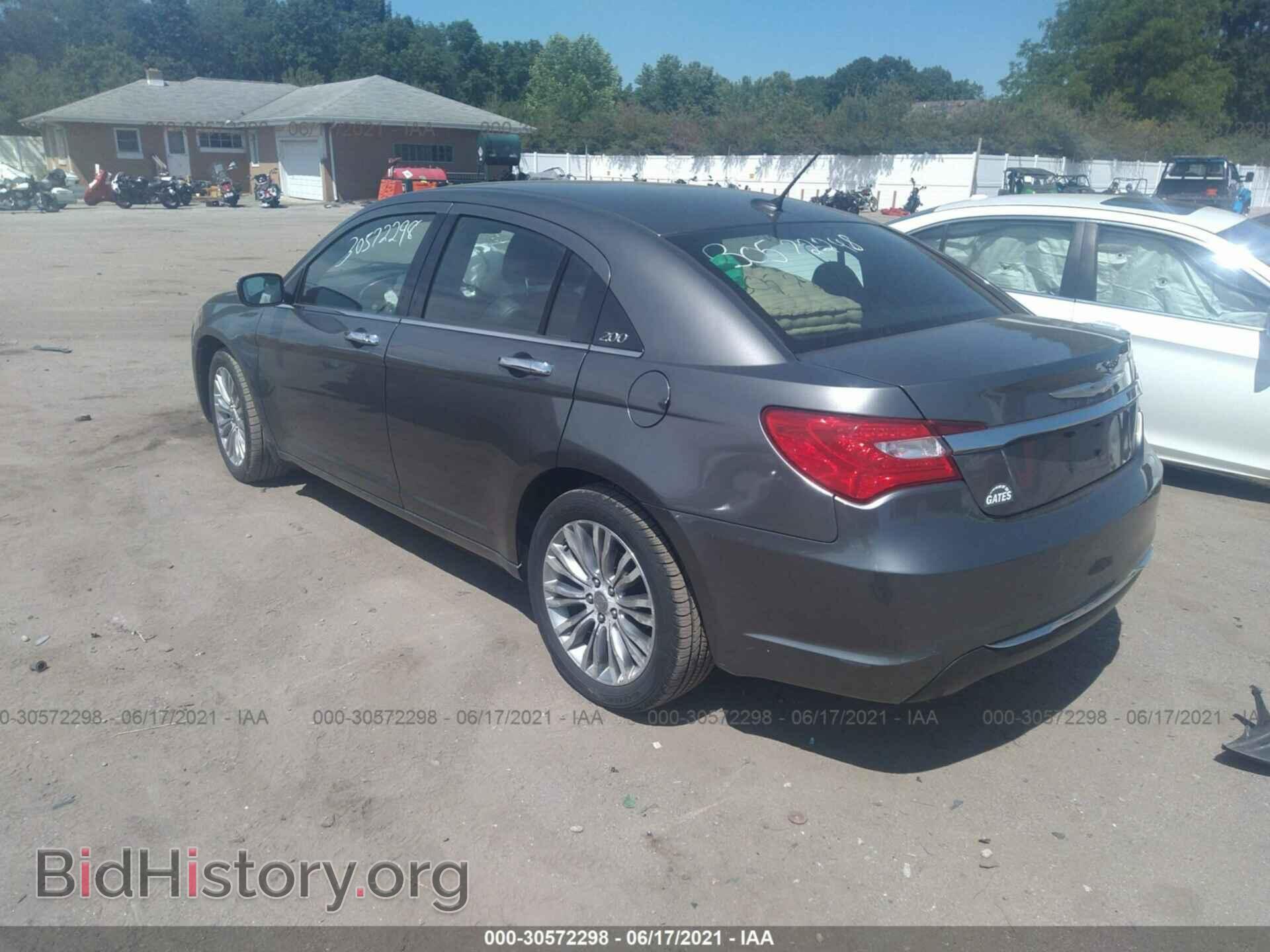 2012 CHRYSLER 200 - VIN: 1C3CCBCB1CN305564 - Фото 3