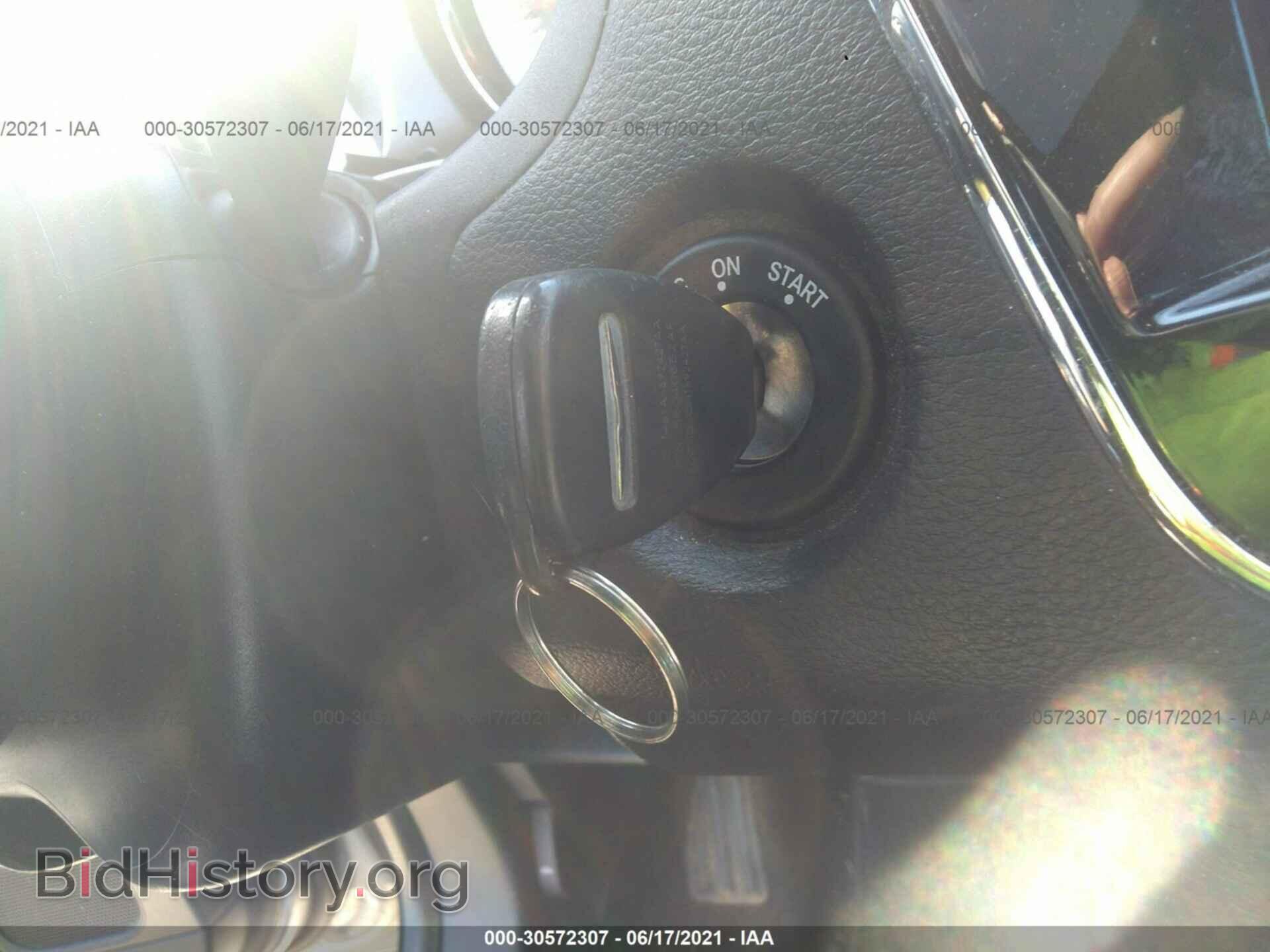 2013 CHRYSLER 200 - VIN: 1C3CCBBBXDN580515 - Фото 11