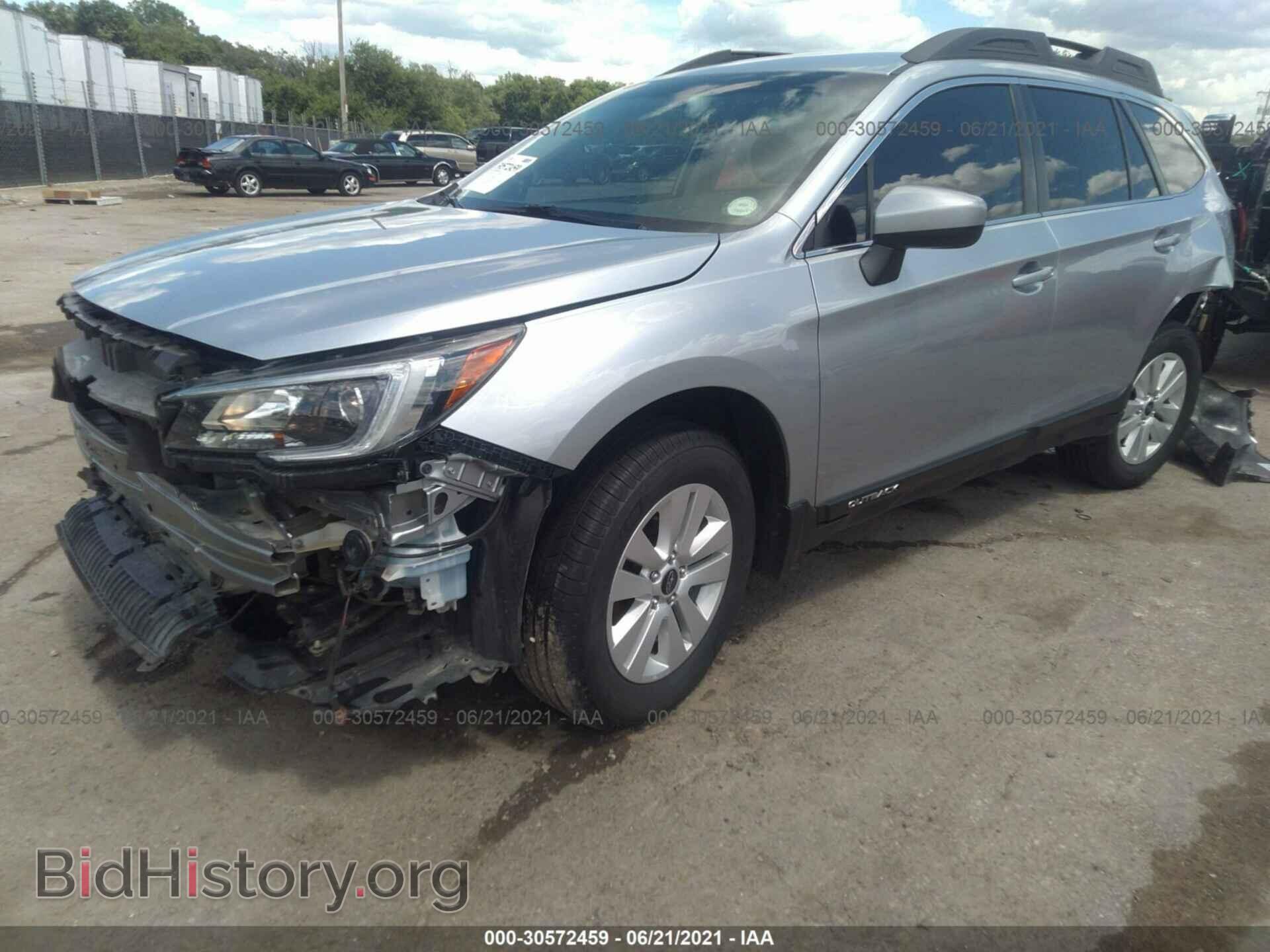 2018 SUBARU OUTBACK - VIN: 4S4BSACC7J3342278 - Фото 2