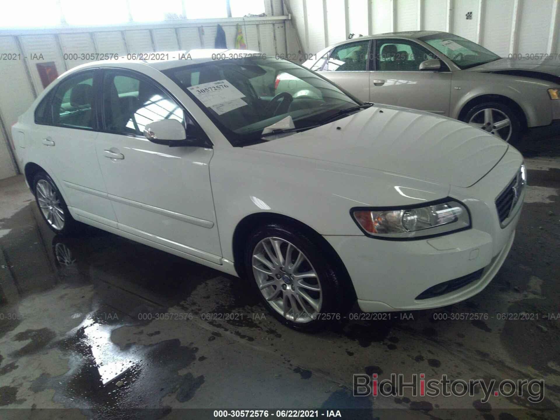 Photo YV1390MS9A2491456 - VOLVO S40 2010
