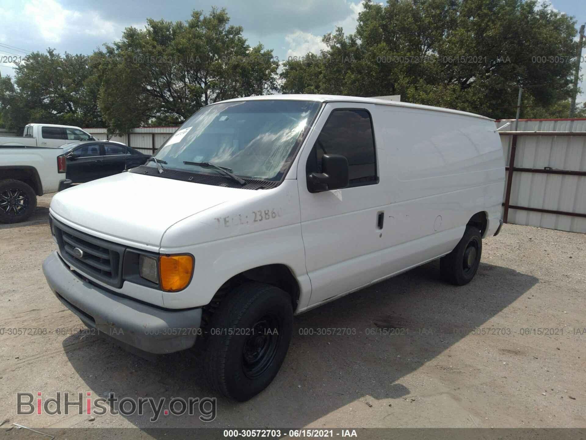 2006 FORD ECONOLINE CARGO VAN - VIN: 1FTSE34L76DB04857 - Photo 2