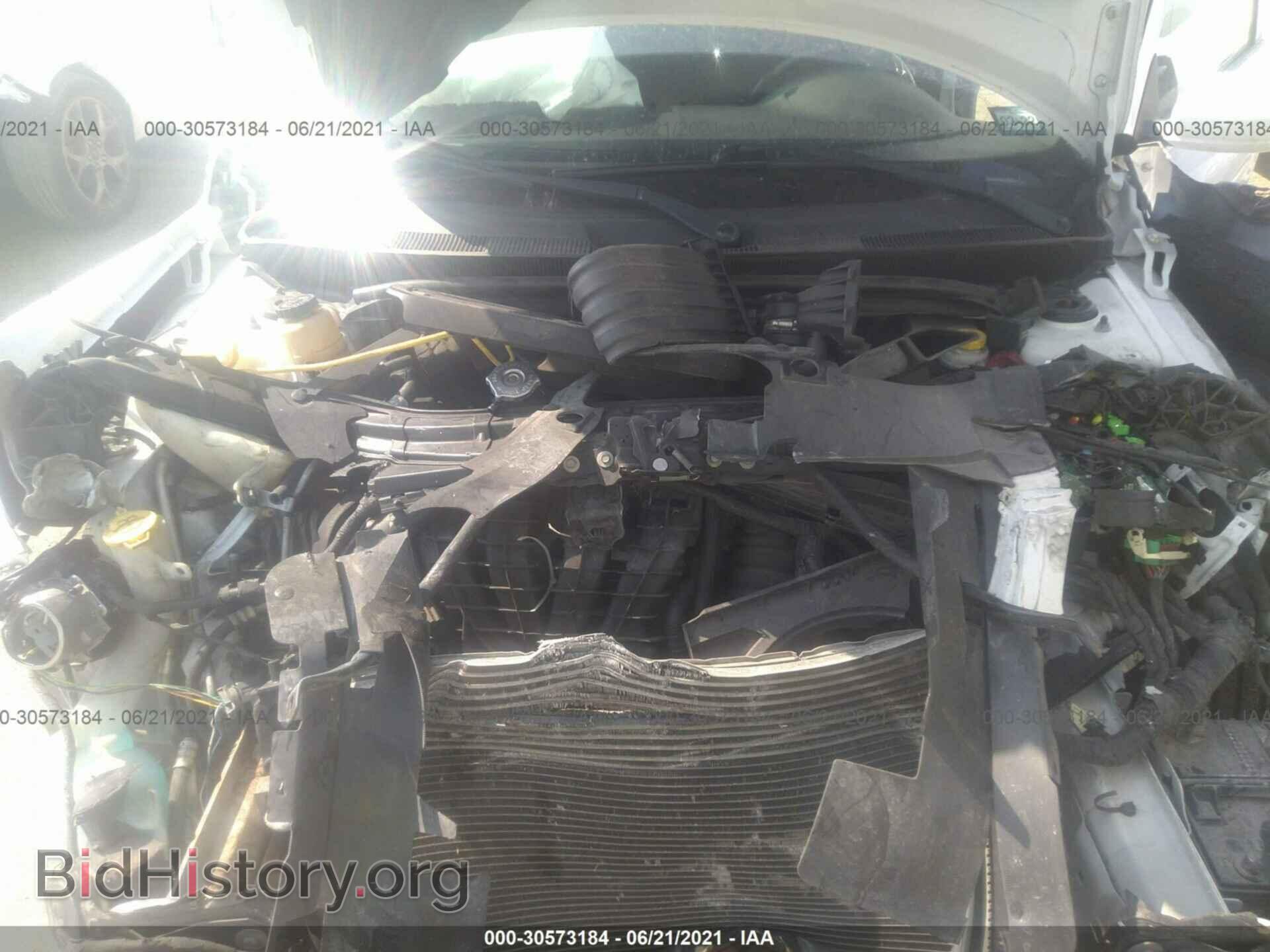 2012 CHRYSLER 200 - VIN: 1C3CCBBB8CN105332 - Фото 10