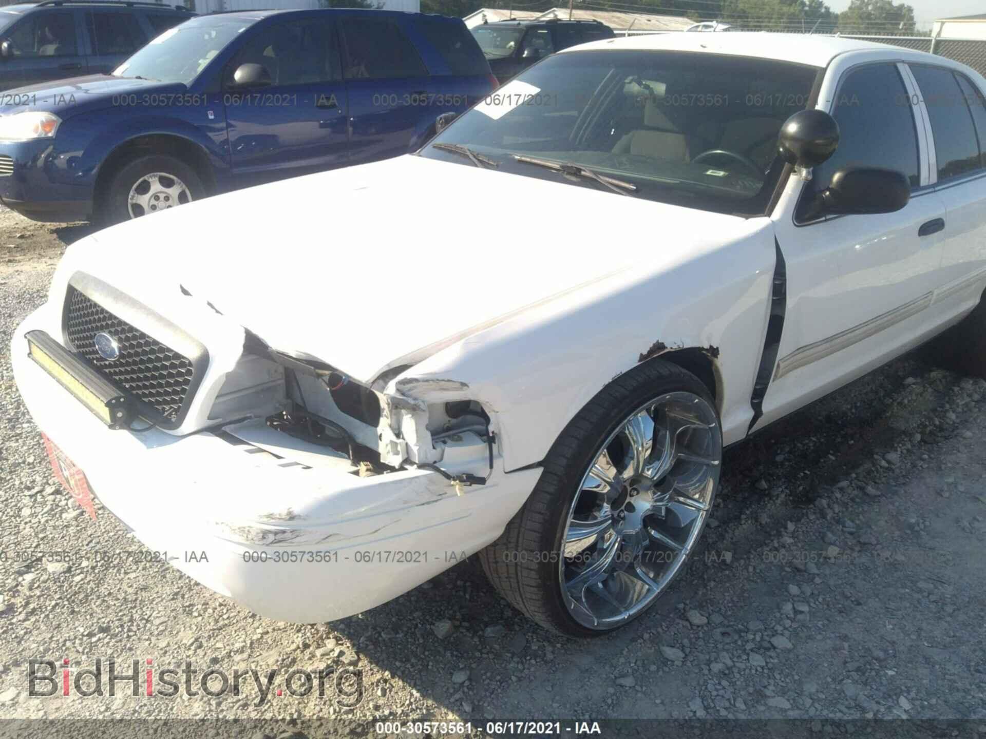 2009 FORD POLICE INTERCEPTOR - VIN: 2FAHP71V99X143700 - Фото 6