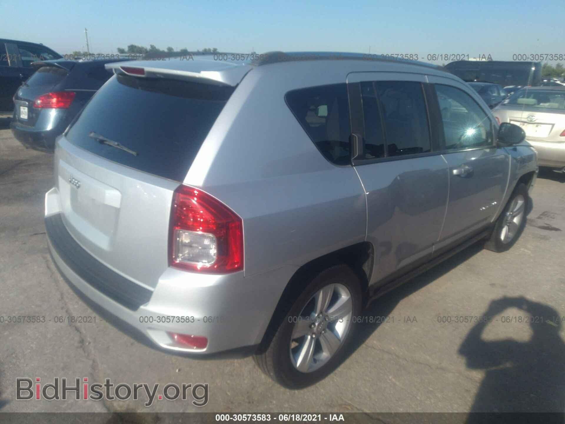 2012 JEEP COMPASS - VIN: 1C4NJCBB6CD657157 - Фото 4