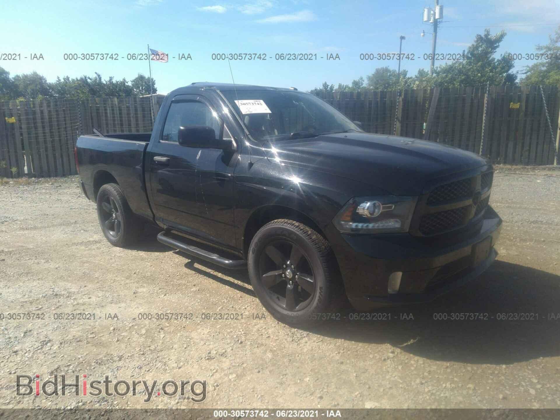 Photo 3C6JR6AT9EG190915 - RAM 1500 2014