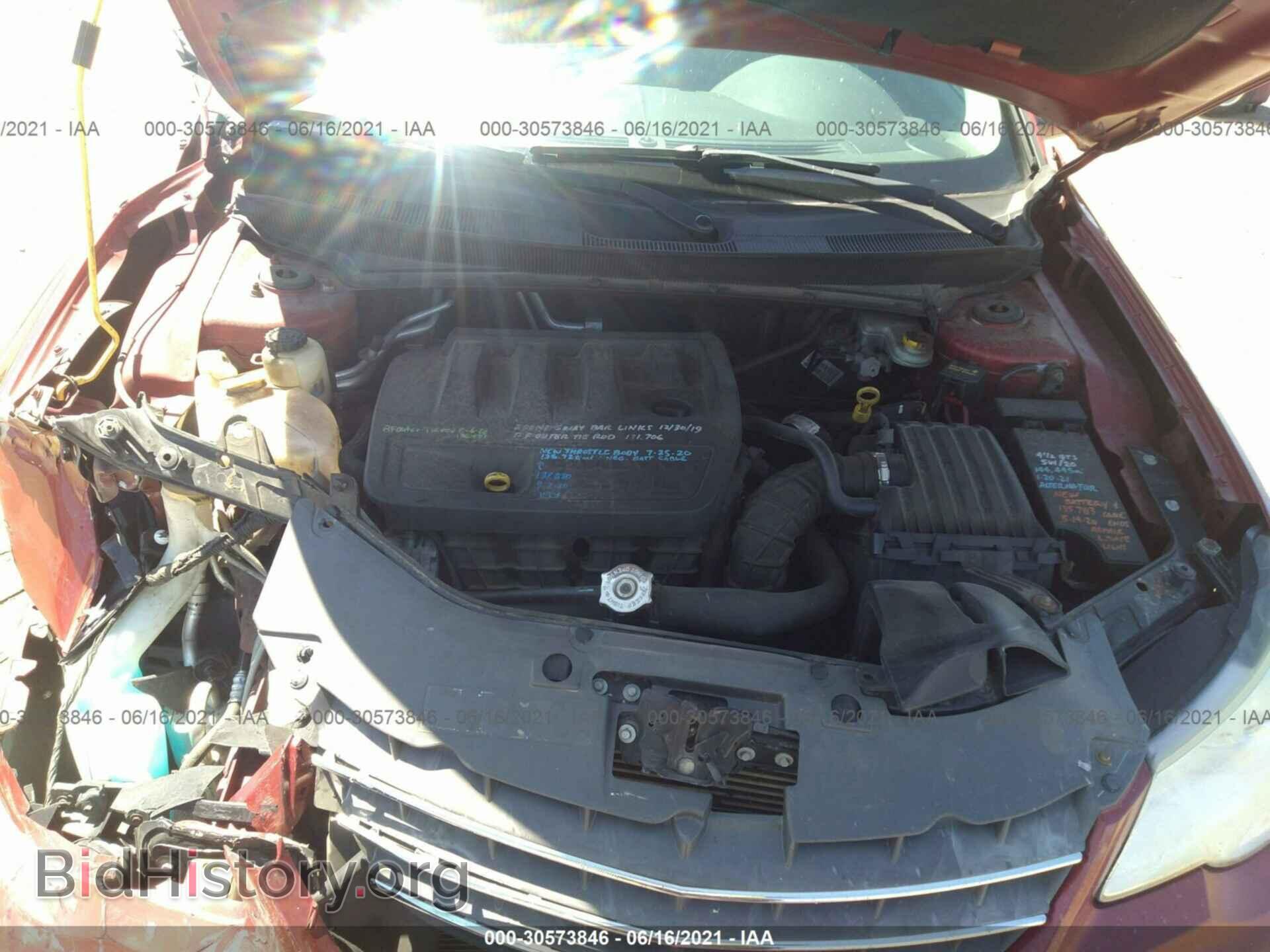 2010 CHRYSLER SEBRING - VIN: 1C3CC5FB4AN110570 - Фото 10