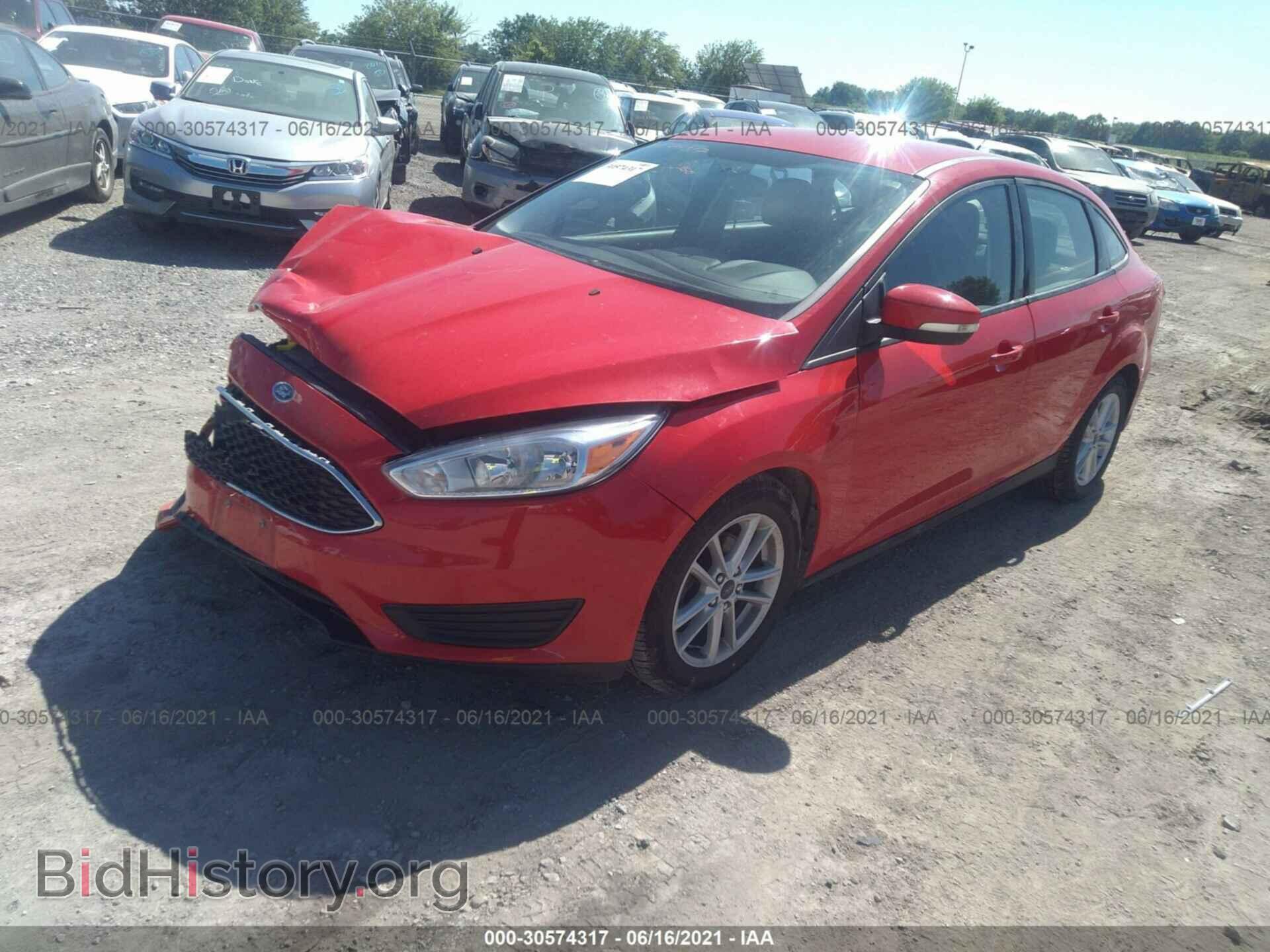 2017 FORD FOCUS - VIN: 1FADP3F2XHL243015 - Photo 2