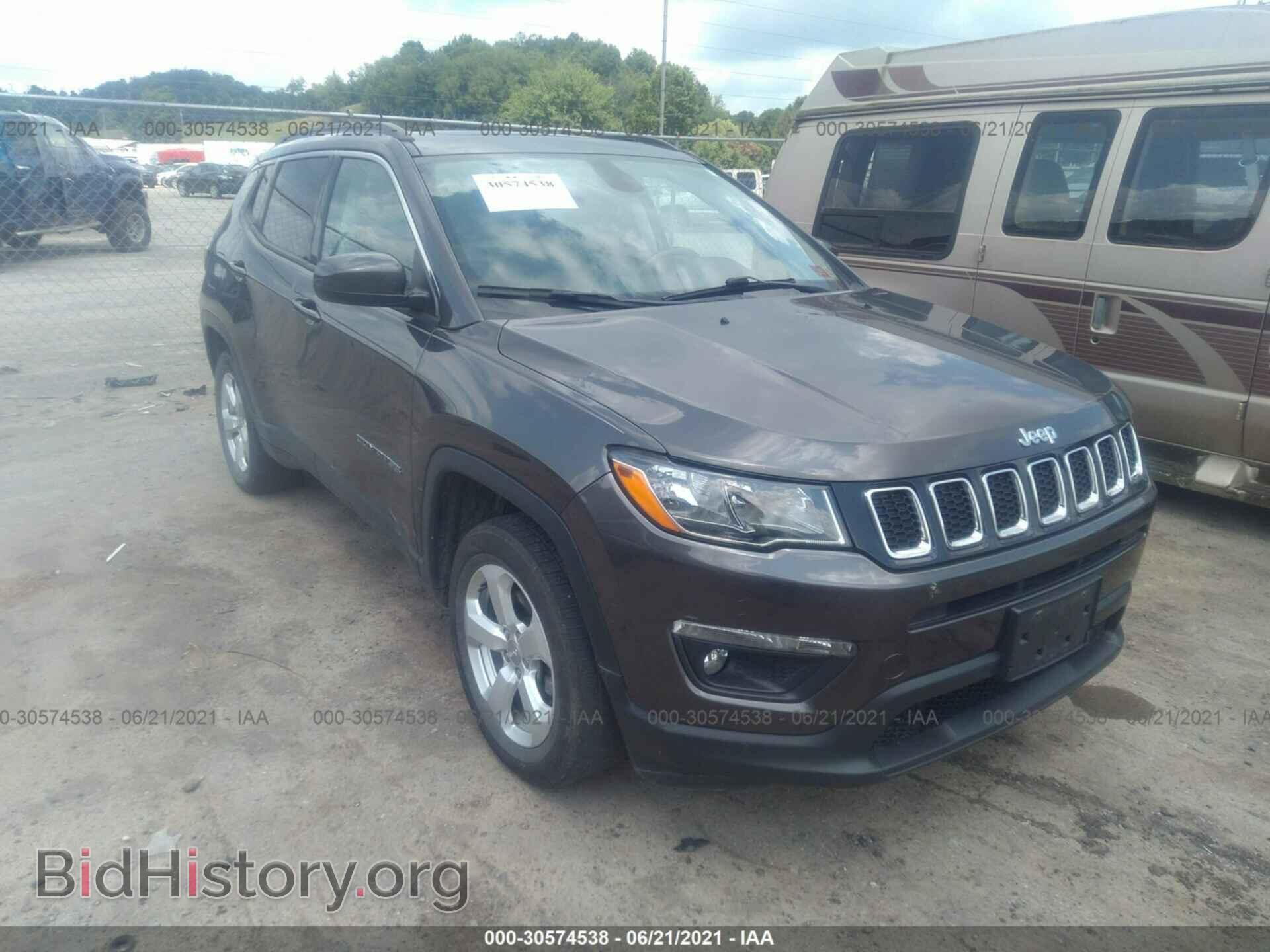 Фотография 3C4NJDBBXHT693165 - JEEP COMPASS 2017