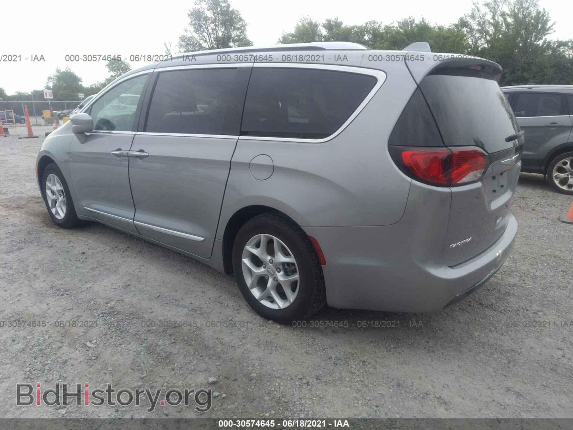 2018 CHRYSLER PACIFICA - VIN: 2C4RC1BG3JR123023 - Фото 3