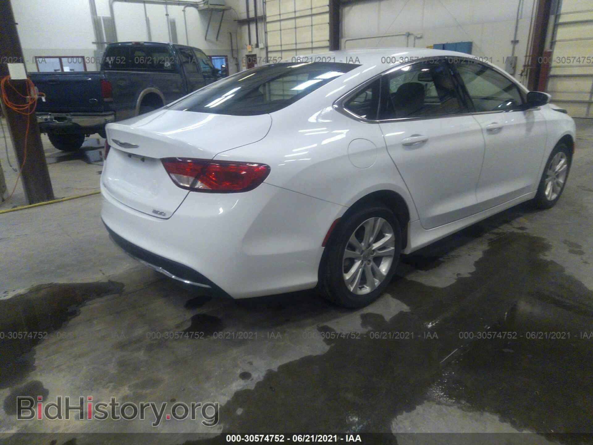 2015 CHRYSLER 200 - VIN: 1C3CCCAB0FN692573 - Фото 4