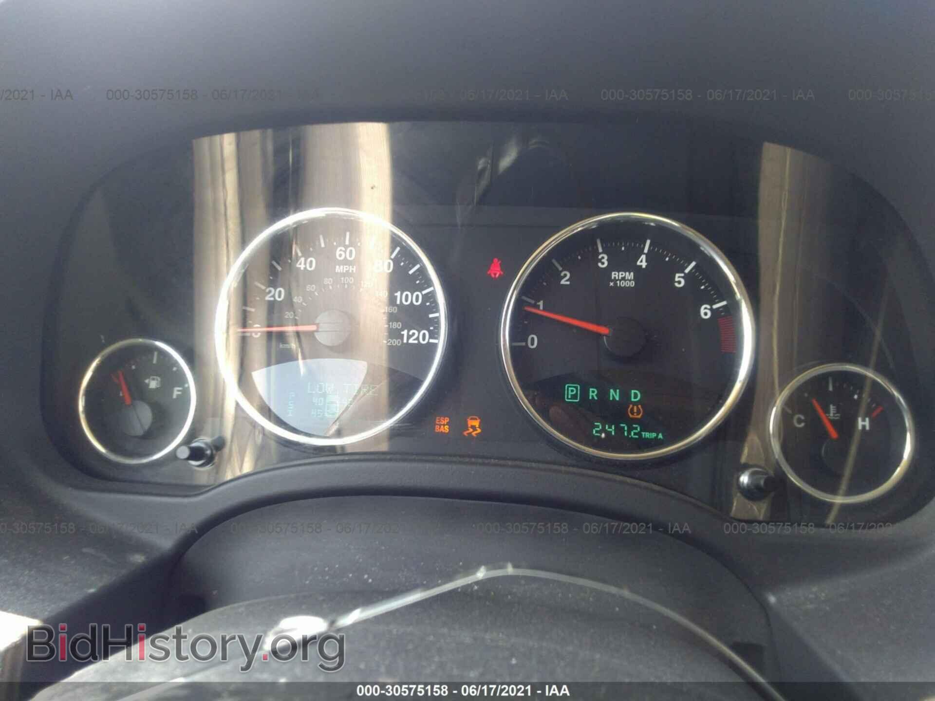 2009 JEEP COMPASS - VIN: 1J4FF57B69D121631 - Photo 7