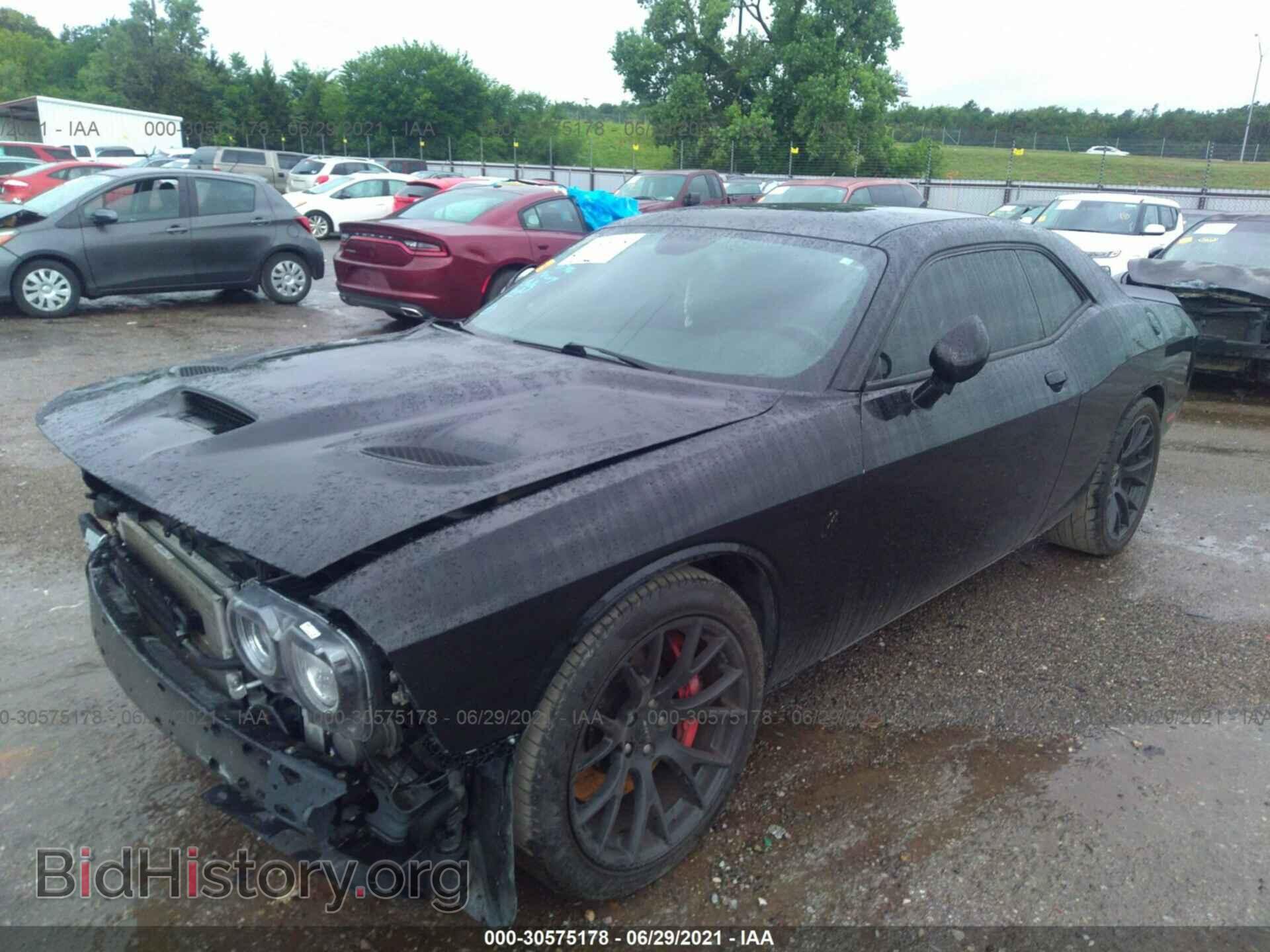 2016 DODGE CHALLENGER - VIN: 2C3CDZC92GH244985 - Фото 2
