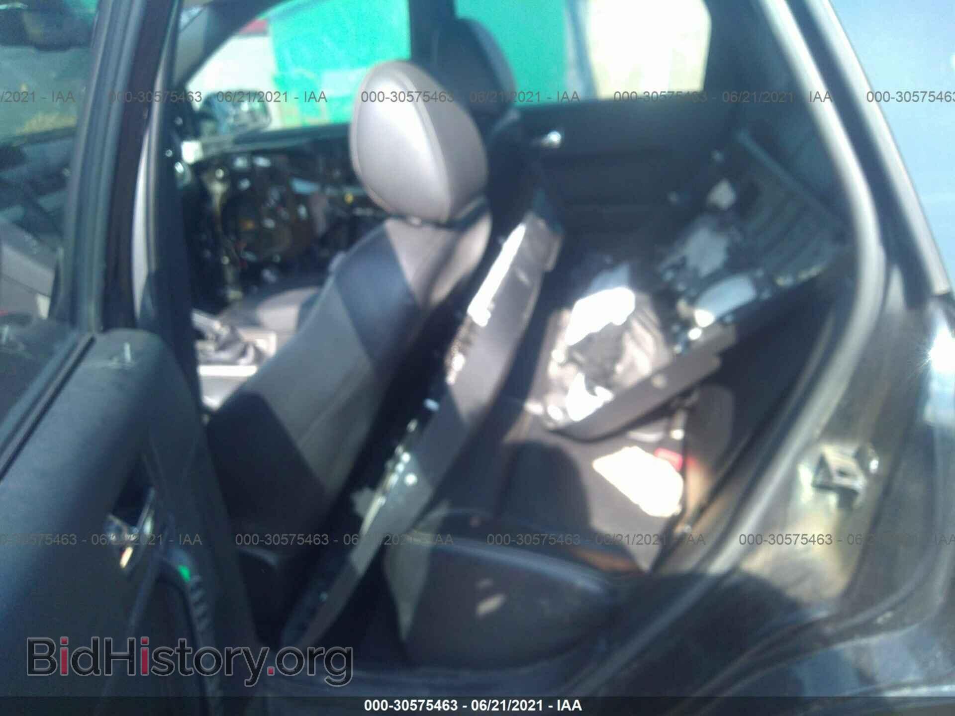 2011 FORD FOCUS - VIN: 1FAHP3GN9BW100623 - Photo 8