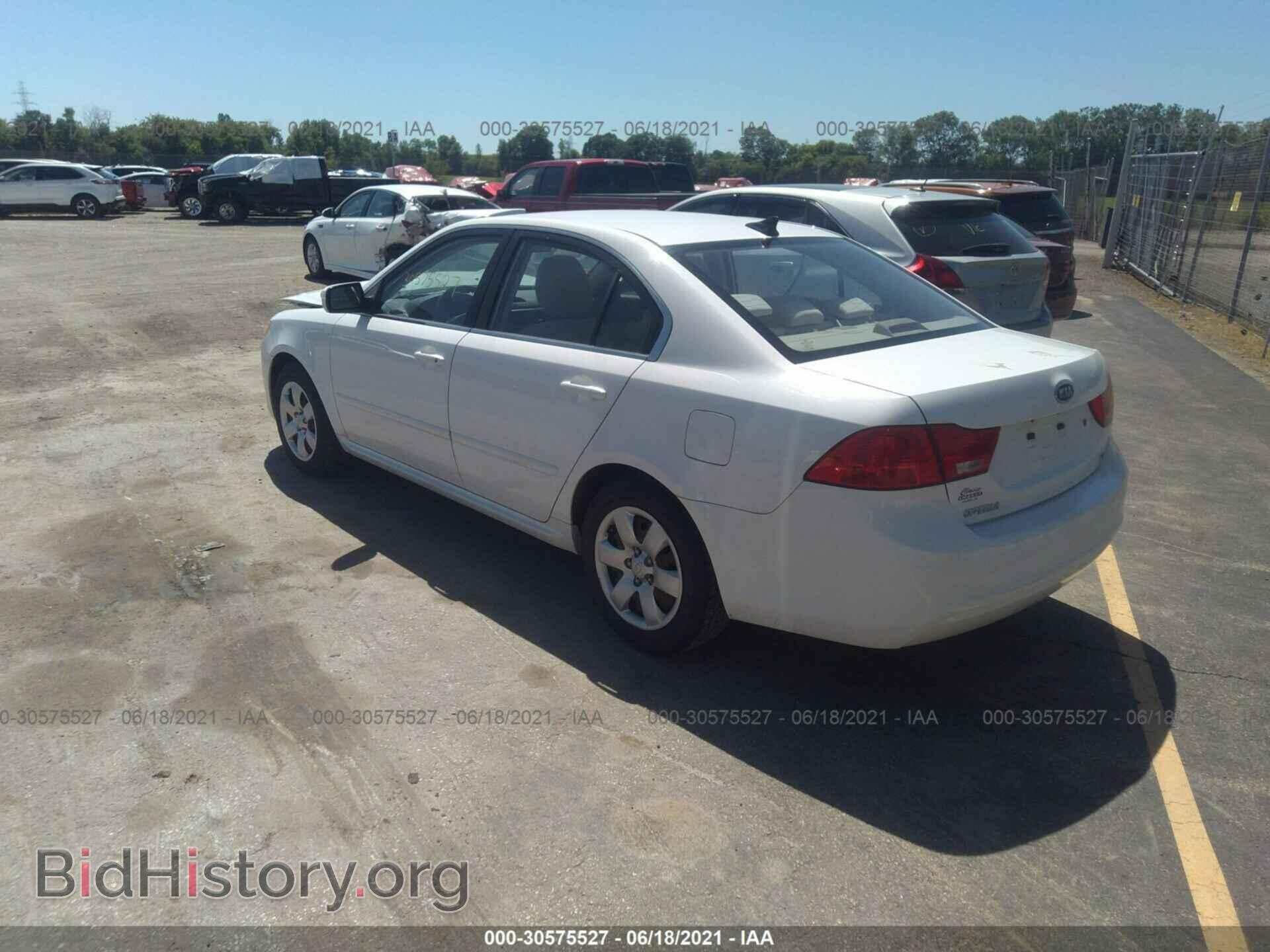 2009 KIA OPTIMA - VIN: KNAGE228695319642 - Фото 3