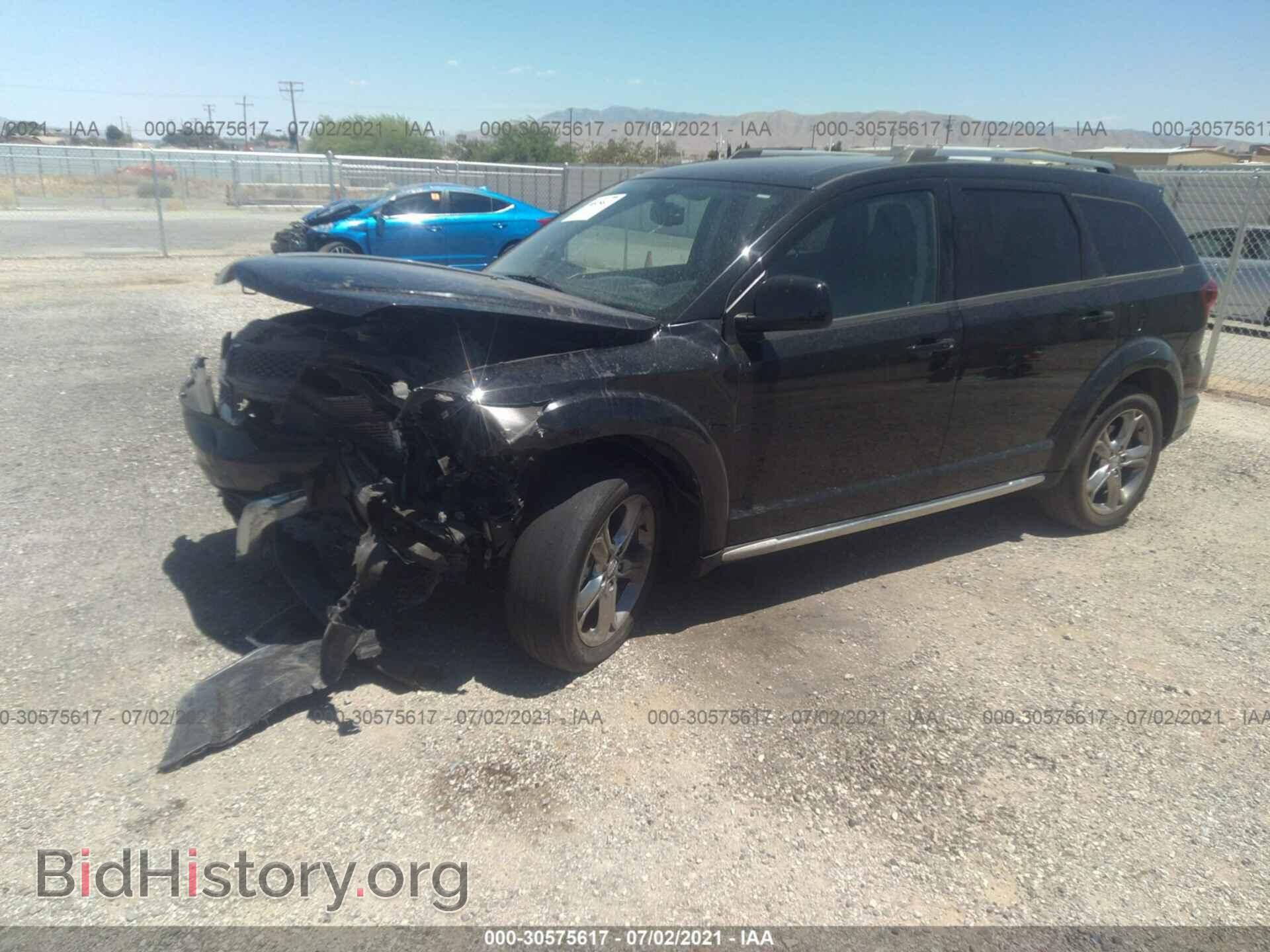 2017 DODGE JOURNEY - VIN: 3C4PDCGG1HT576458 - Фото 2