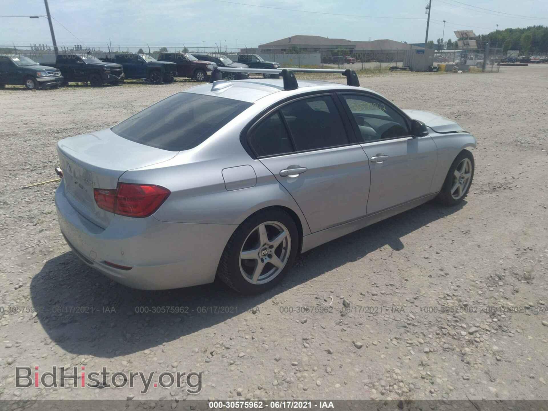 2013 BMW 3 SERIES - VIN: WBA3A5C51DF452912 - Фото 4