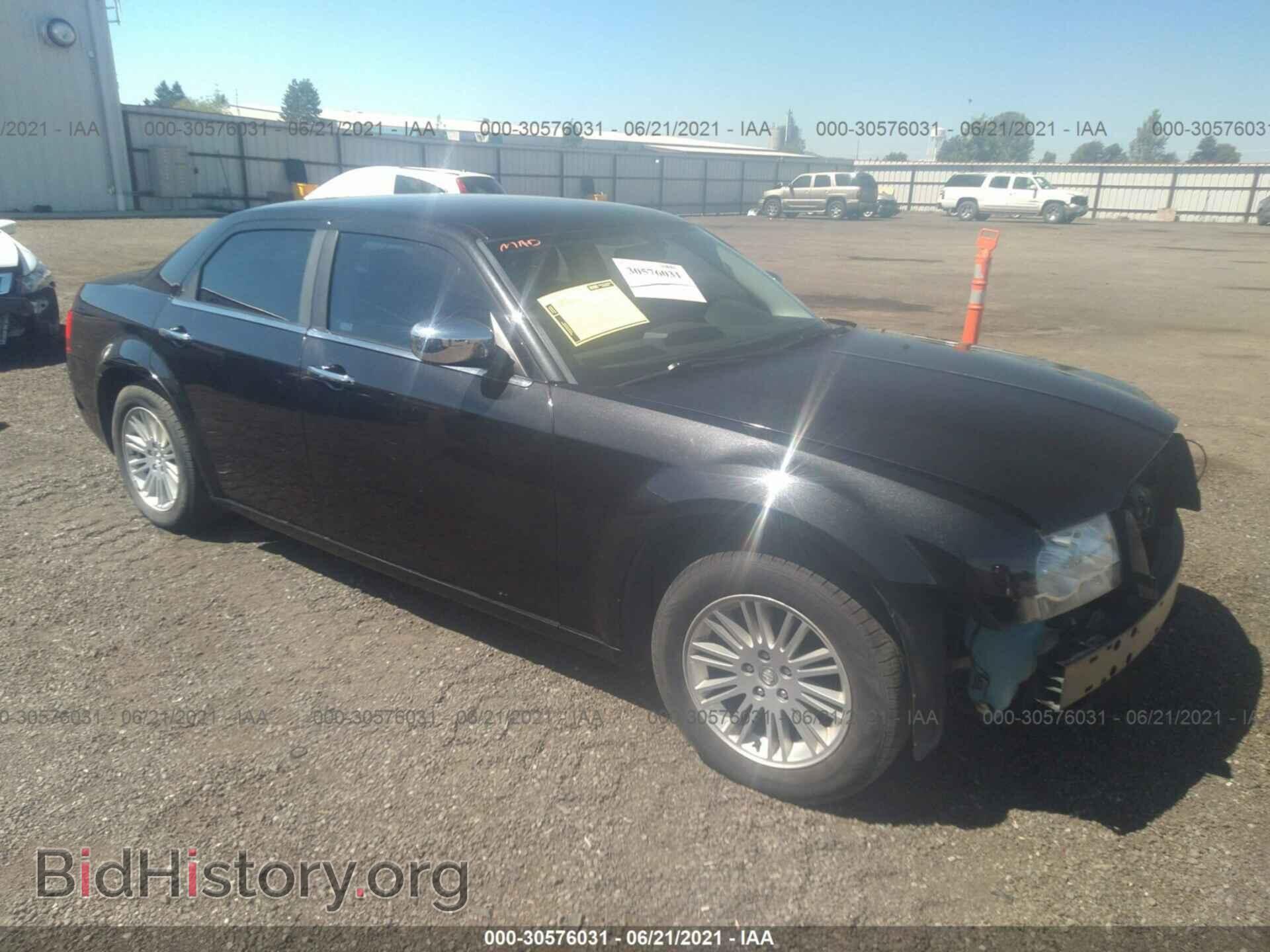 Photo 2C3CA4CD1AH164729 - CHRYSLER 300 2010
