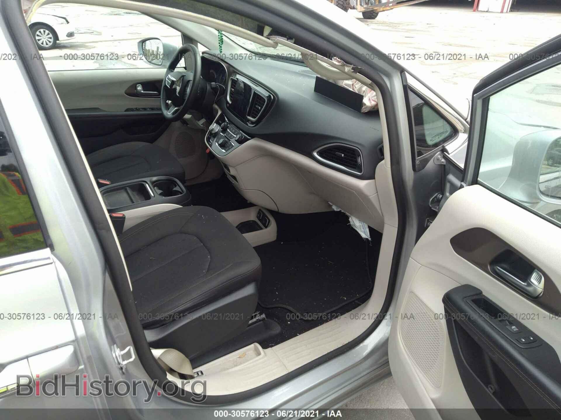 2019 CHRYSLER PACIFICA - VIN: 2C4RC1FGXKR613762 - Фото 5