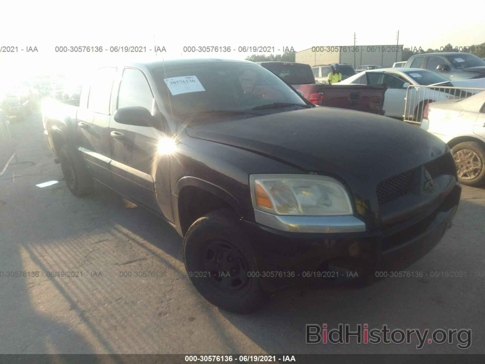 Photo 1Z7HC28K46S540268 - MITSUBISHI RAIDER 2006