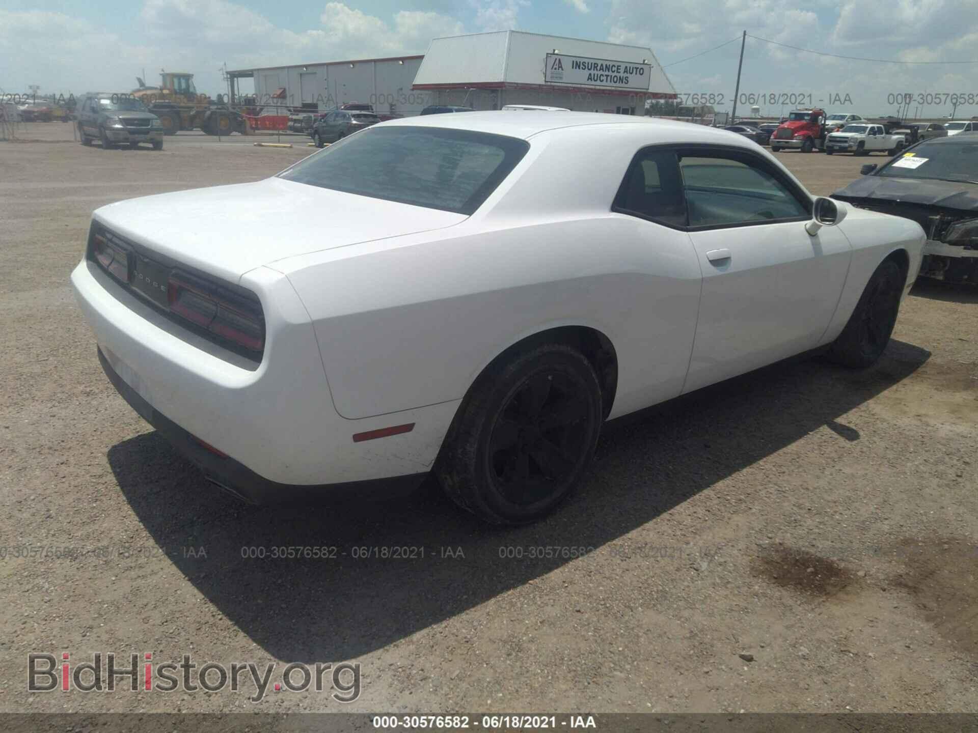 2017 DODGE CHALLENGER - VIN: 2C3CDZAG6HH502802 - Фото 4