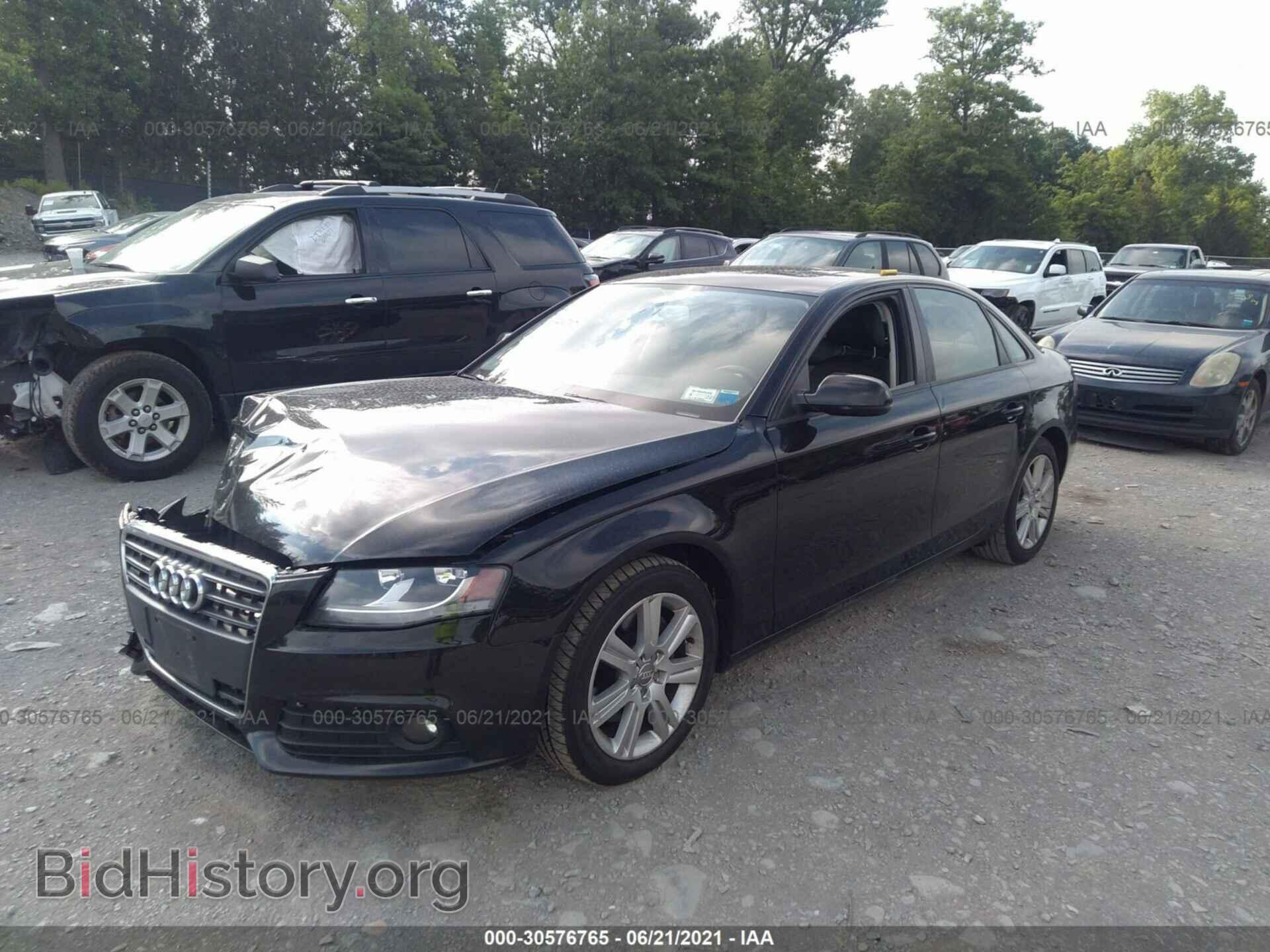 2011 AUDI A4 - VIN: WAUBFAFL3BN040400 - Фото 2