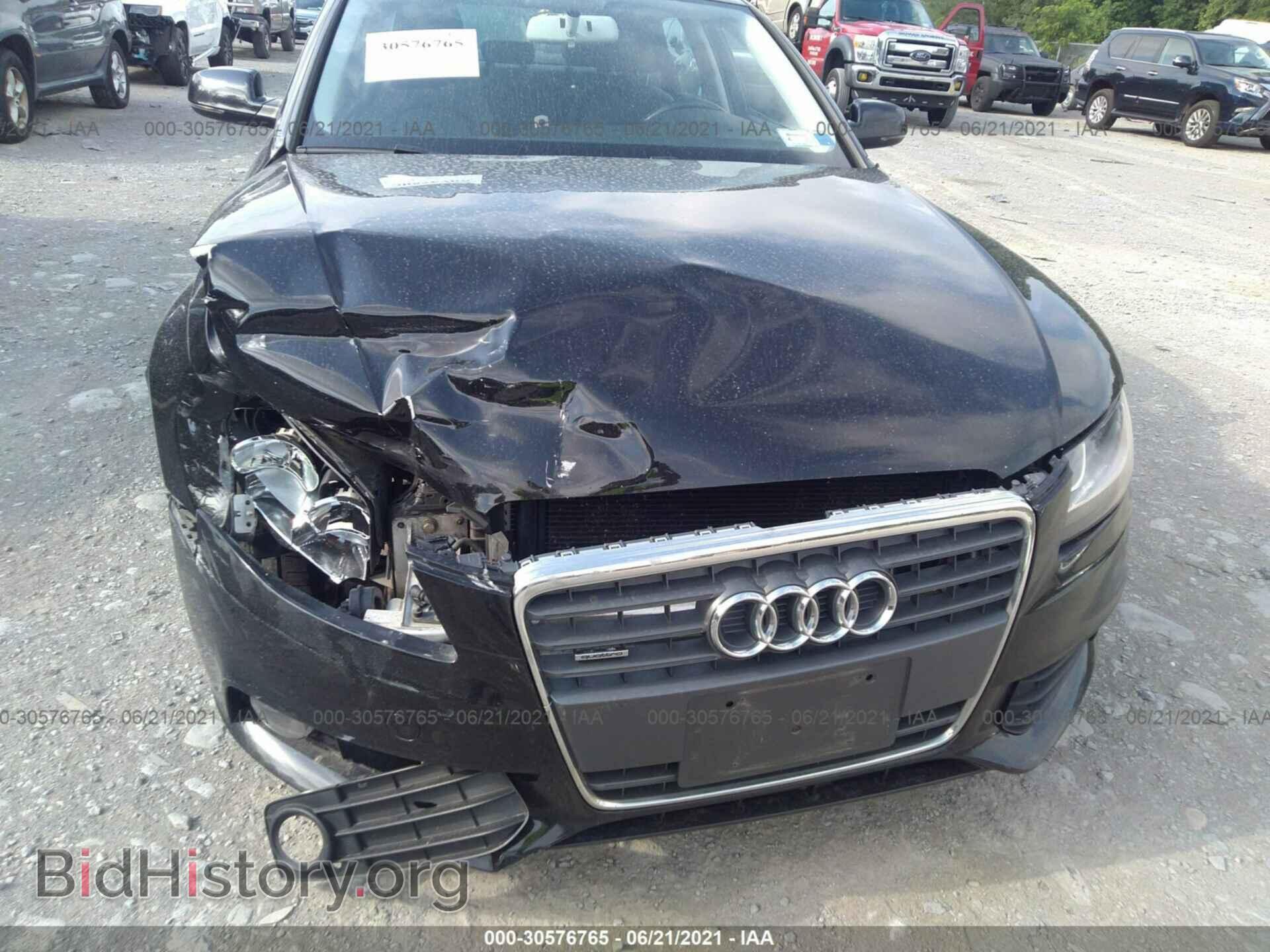 2011 AUDI A4 - VIN: WAUBFAFL3BN040400 - Фото 6