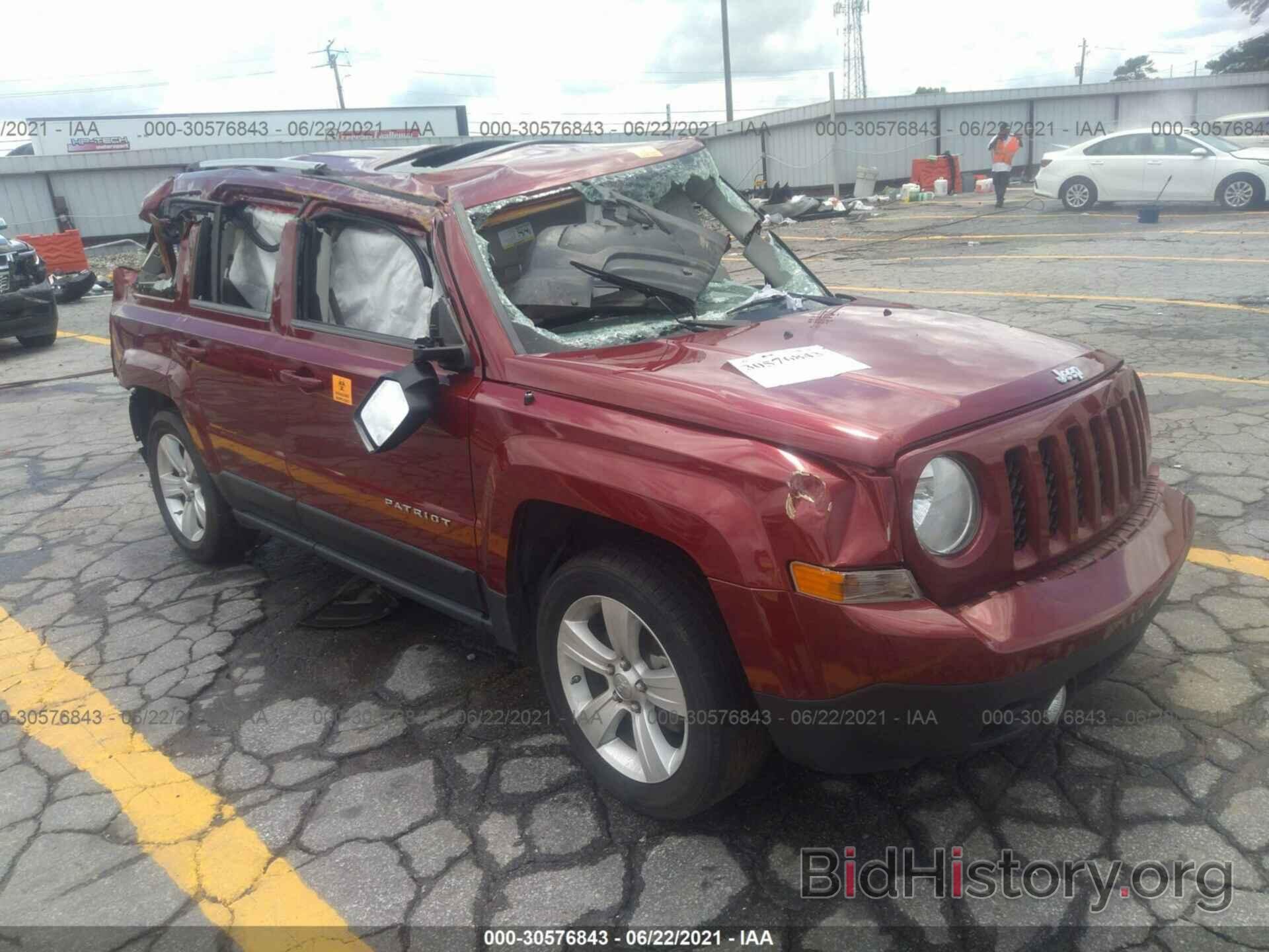 Фотография 1J4NT4GBXBD175423 - JEEP PATRIOT 2011