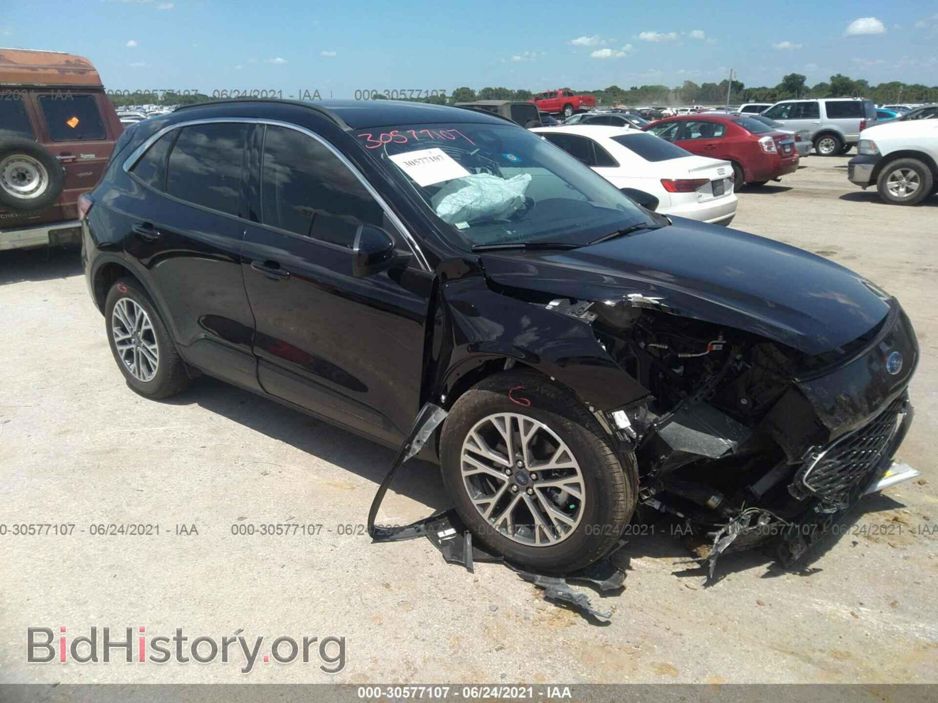 Photo 1FMCU0H62LUA75396 - FORD ESCAPE 2020