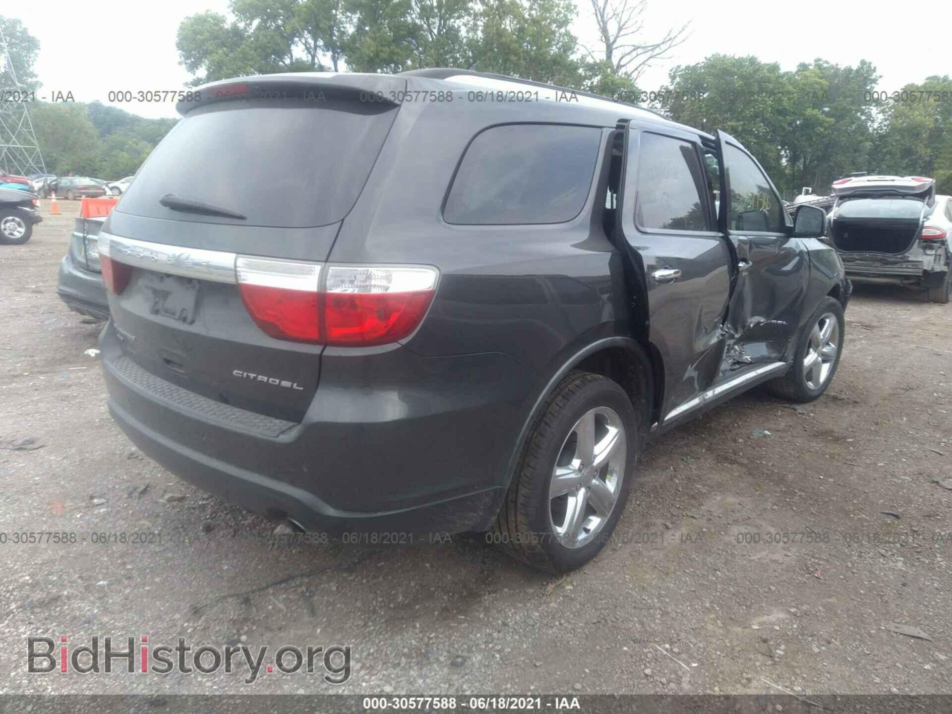 2011 DODGE DURANGO - VIN: 1D4RE5GG4BC731012 - Photo 4