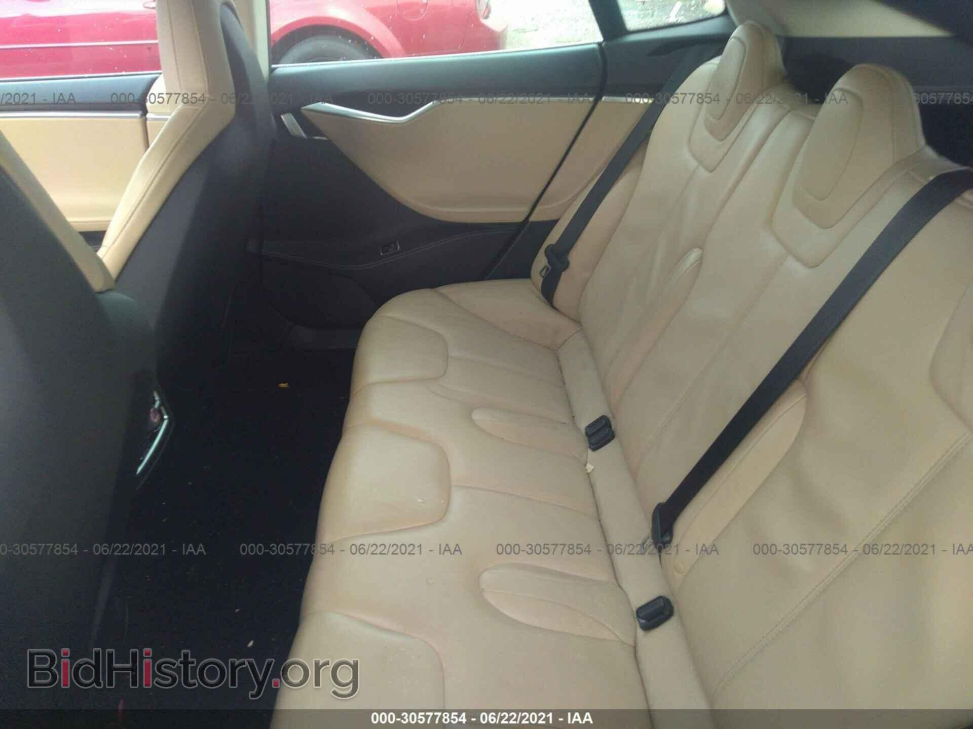 2014 TESLA MODEL S - VIN: 5YJSA1S15EFP33915 - Фото 8