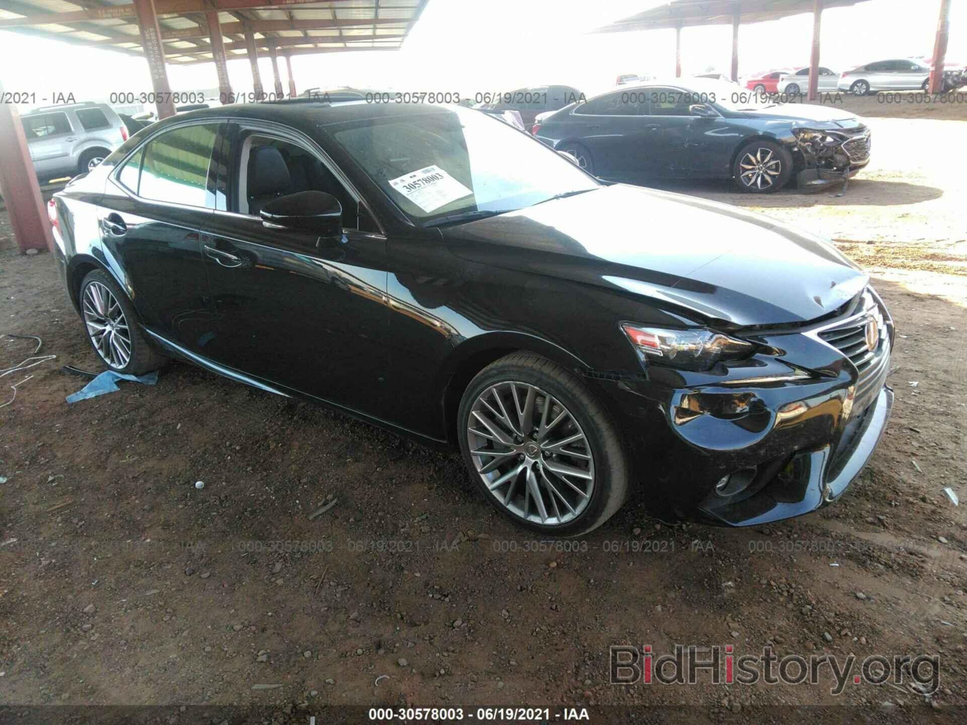 Photo JTHBA1D20G5010725 - LEXUS IS 200T 2016