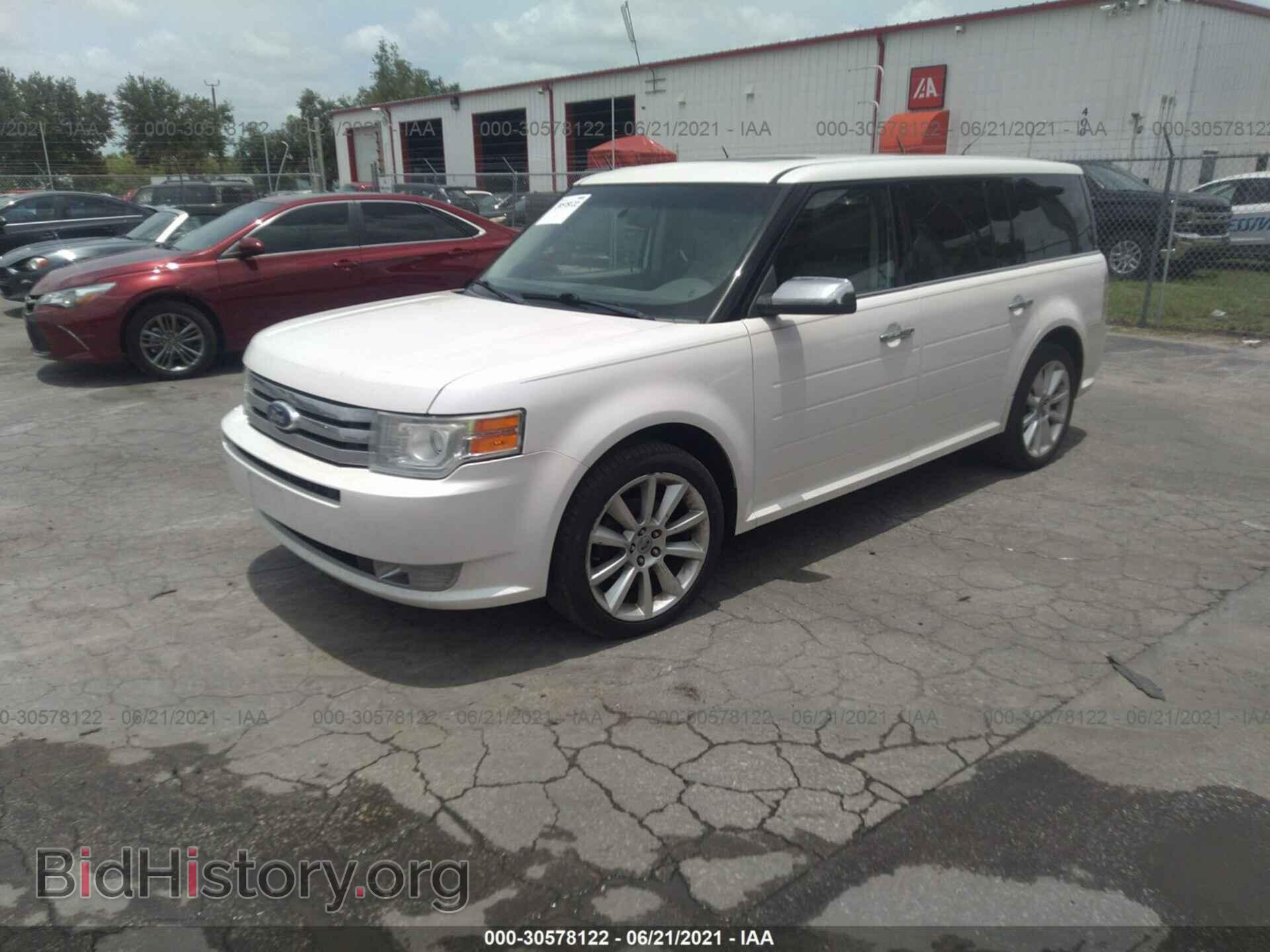 2011 FORD FLEX - VIN: 2FMGK5DC5BBD26884 - Фото 2