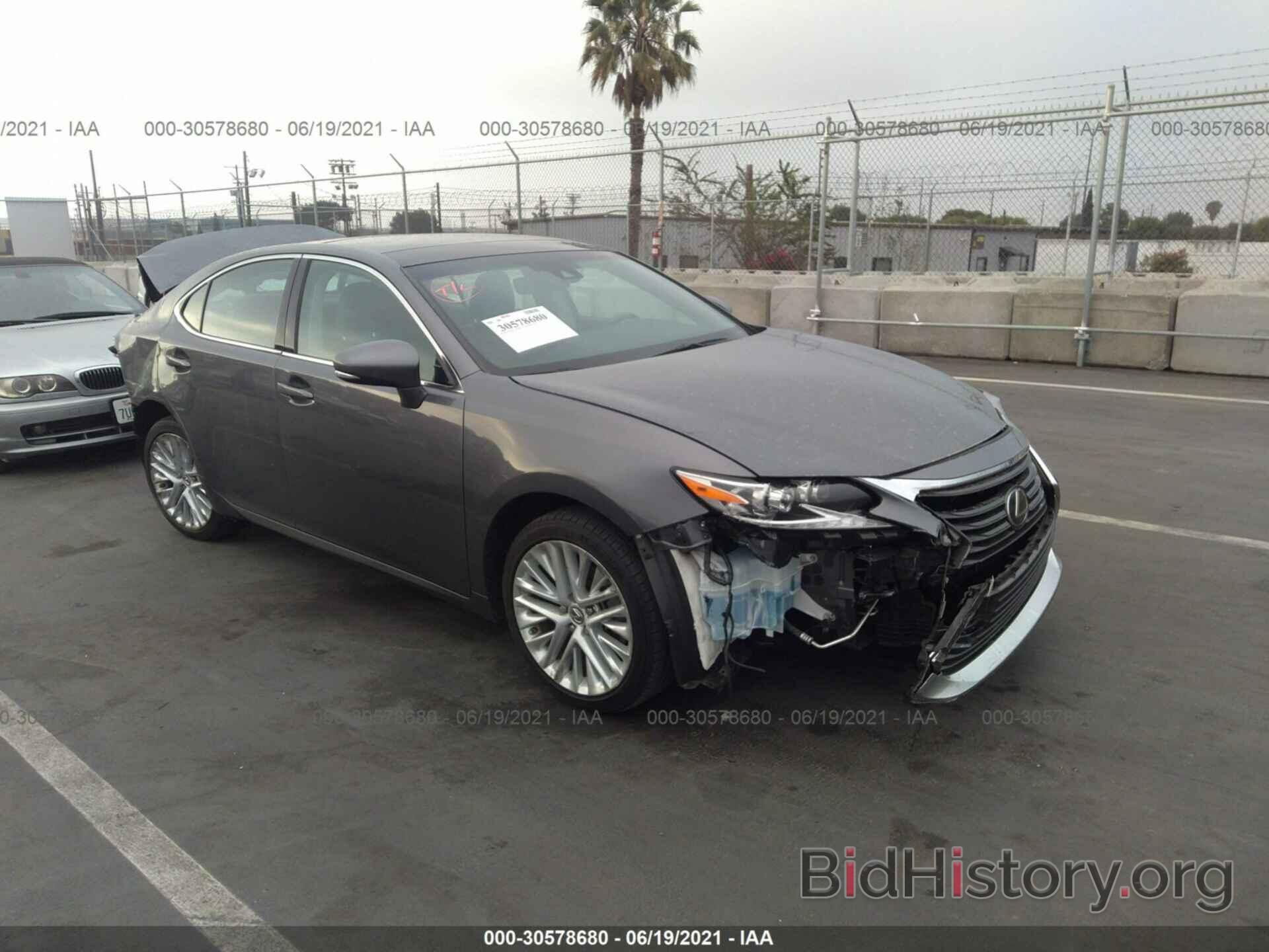 Photo 58ABK1GG6JU107032 - LEXUS ES 2018