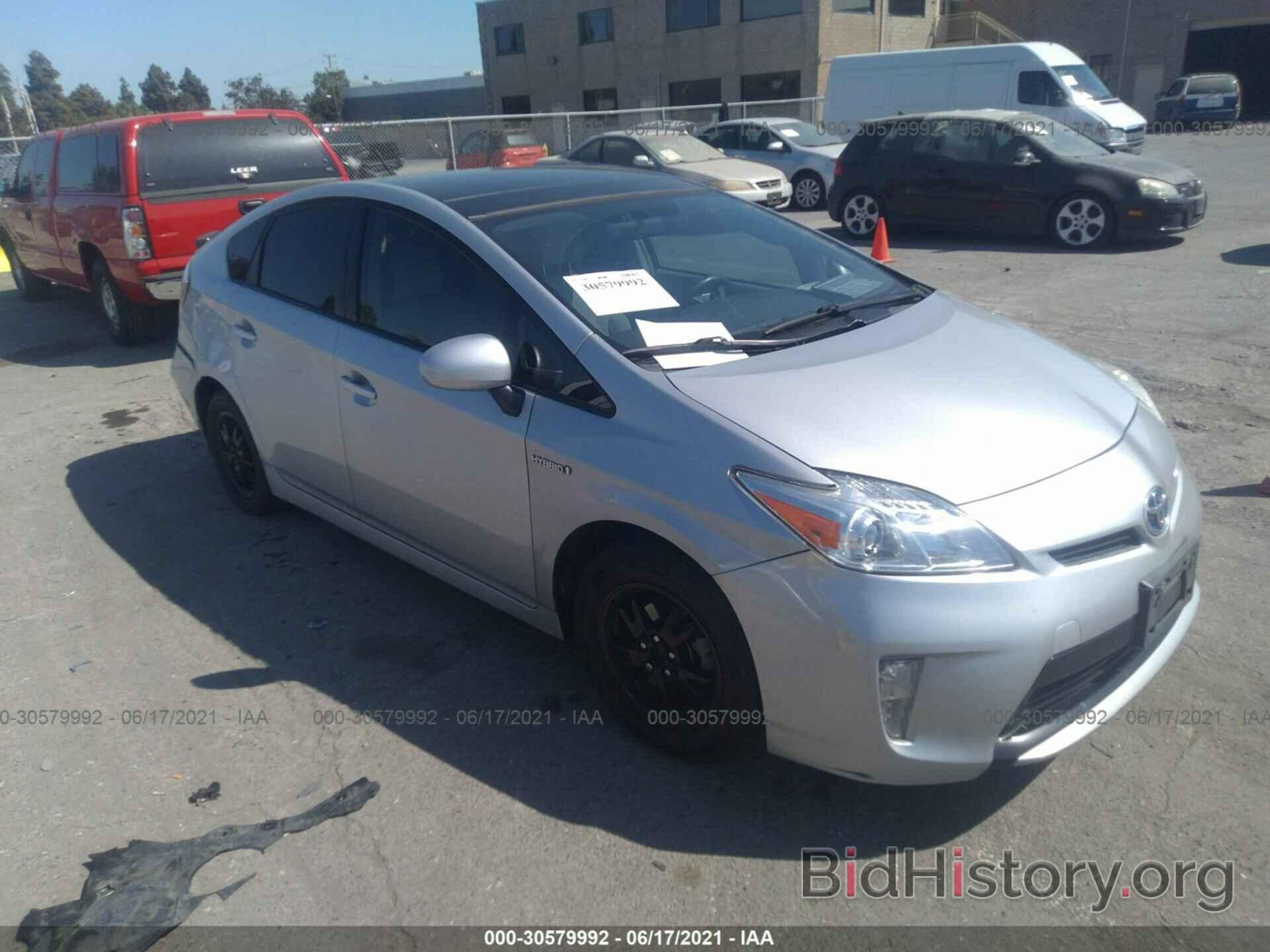 Фотография JTDKN3DU4C5487784 - TOYOTA PRIUS 2012