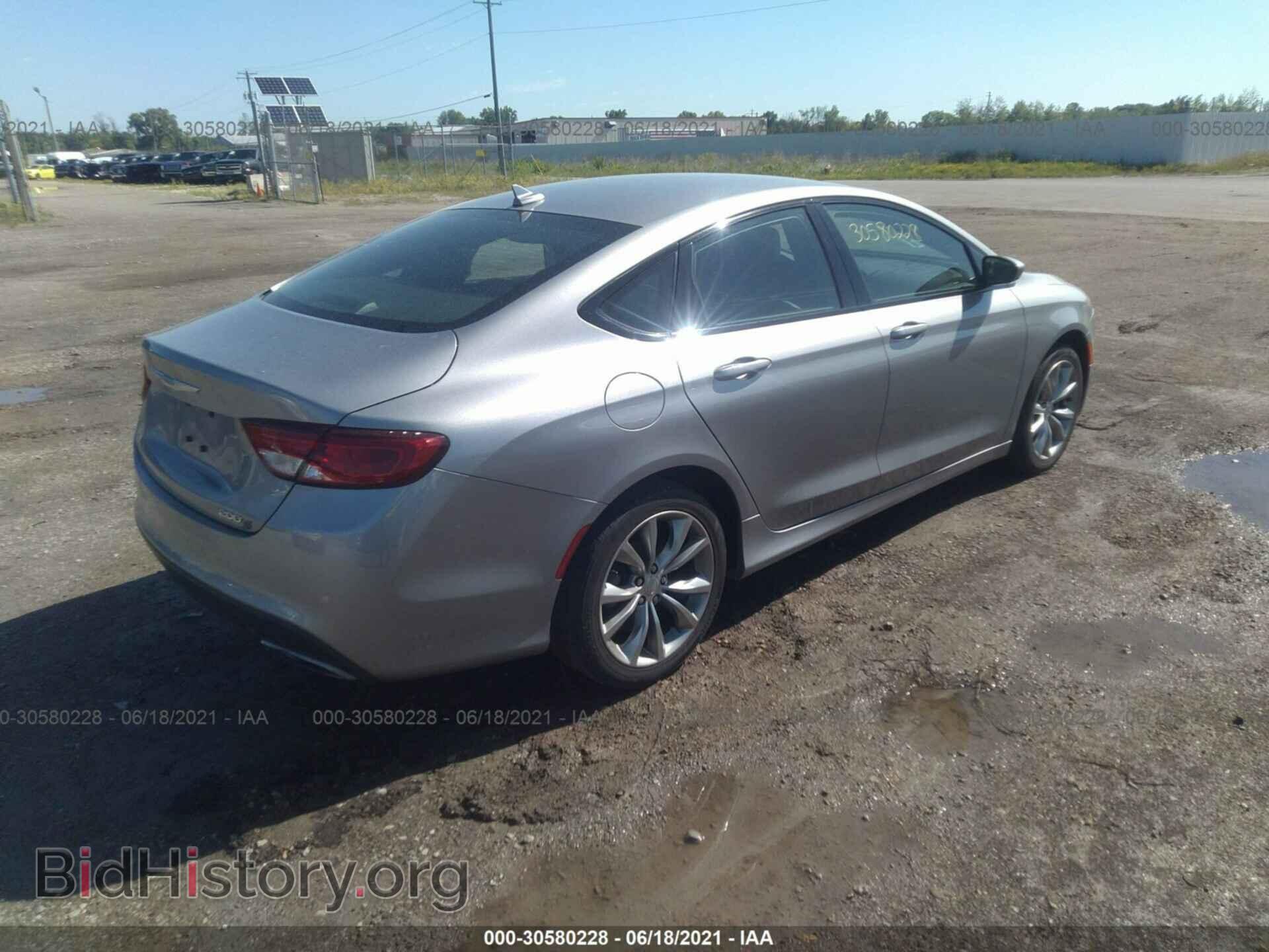 2016 CHRYSLER 200 - VIN: 1C3CCCBB1GN130116 - Photo 4