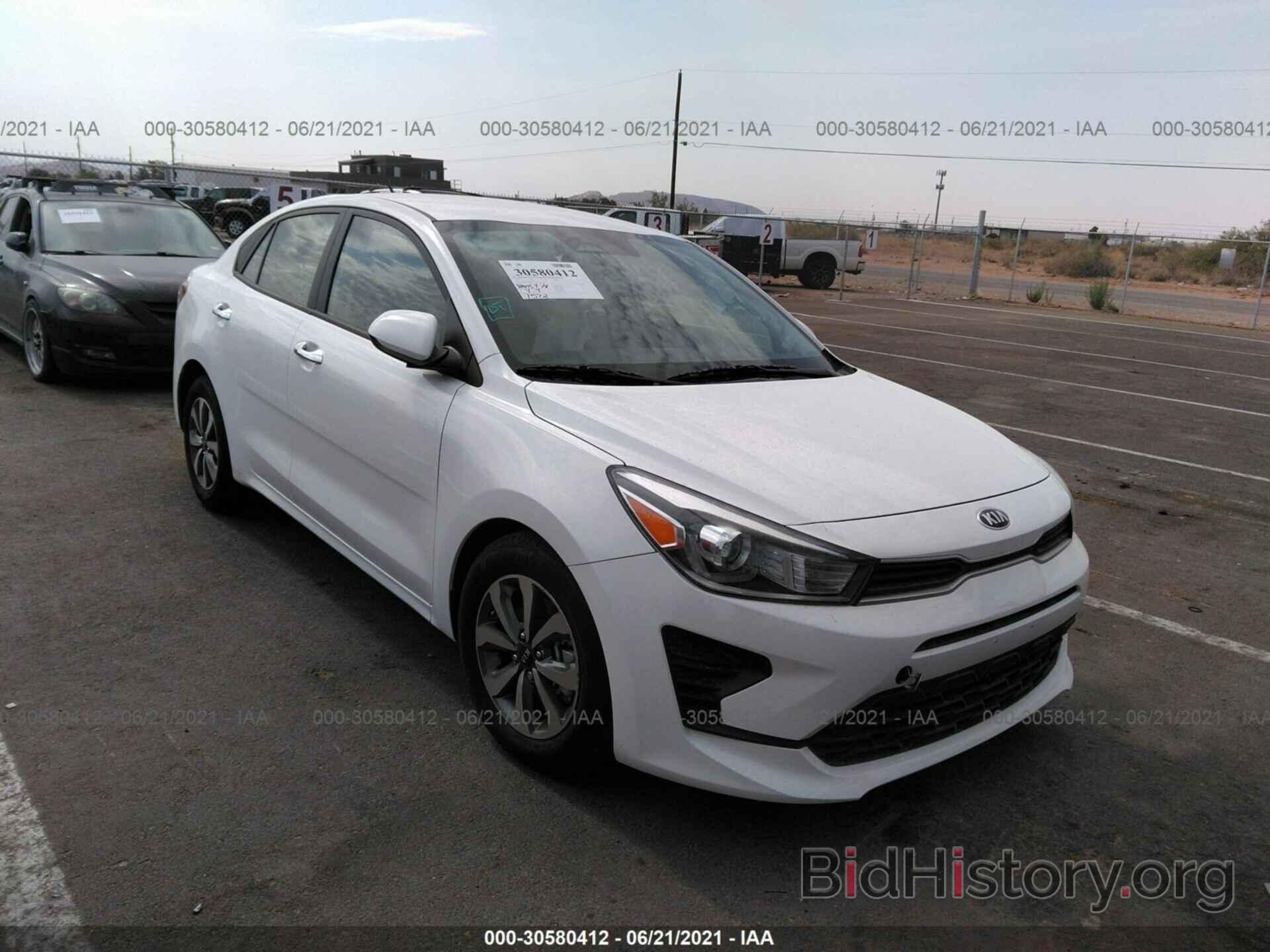 Photo 3KPA24AD3ME382724 - KIA RIO 2021