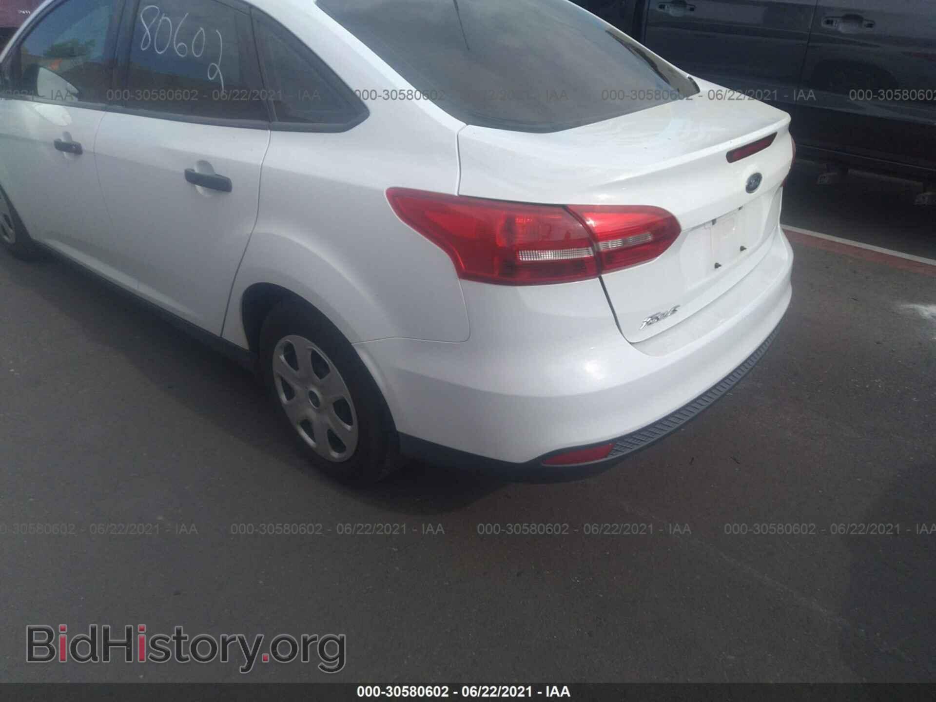 2016 FORD FOCUS - VIN: 1FADP3E26GL337411 - Photo 3