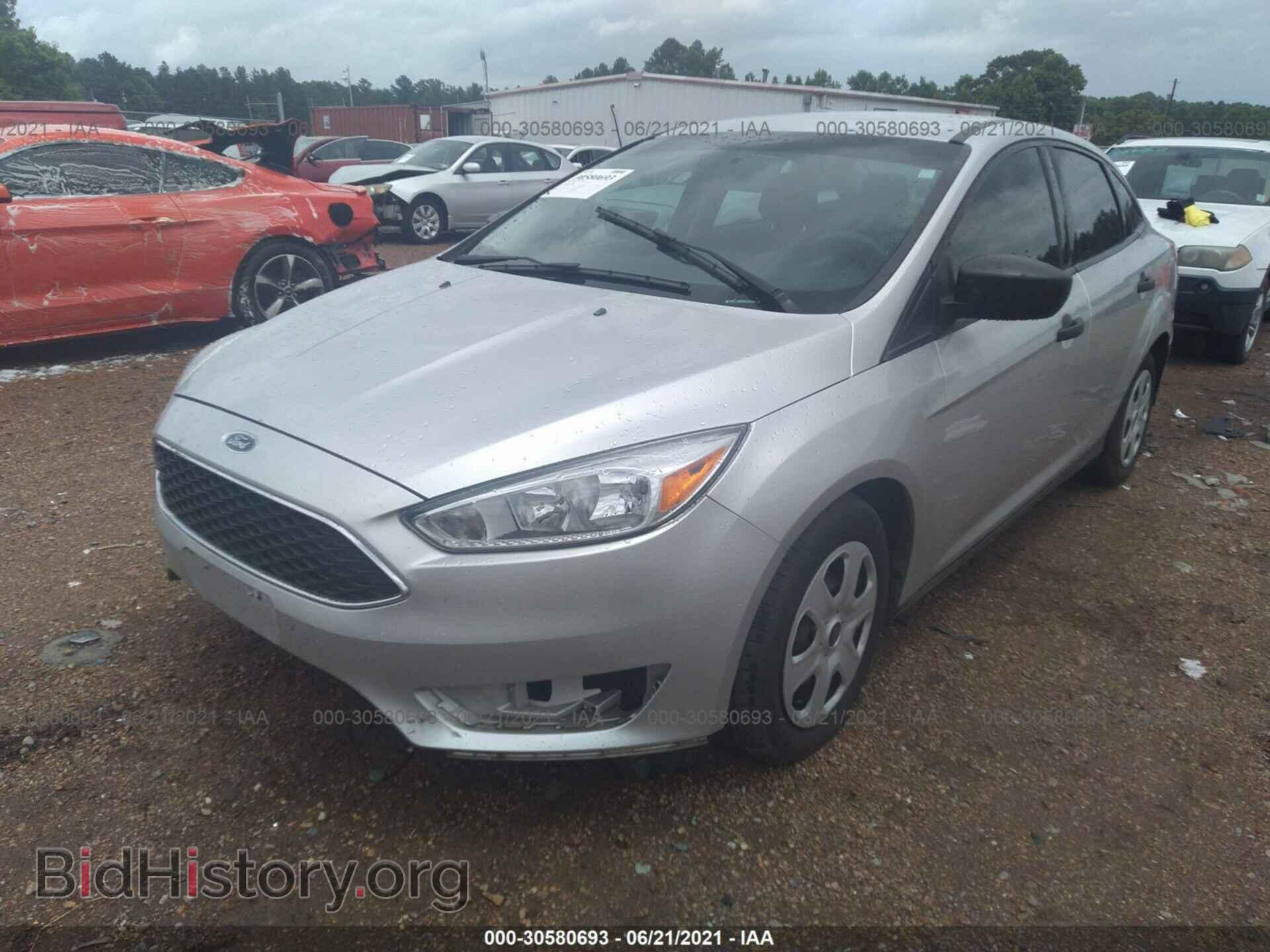 2017 FORD FOCUS - VIN: 1FADP3E23HL318560 - Фото 2