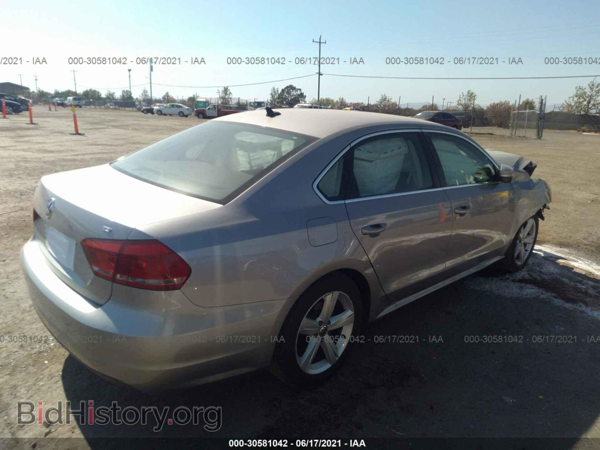 2014 VOLKSWAGEN PASSAT - VIN: 1VWAT7A33EC055512 - Фото 4